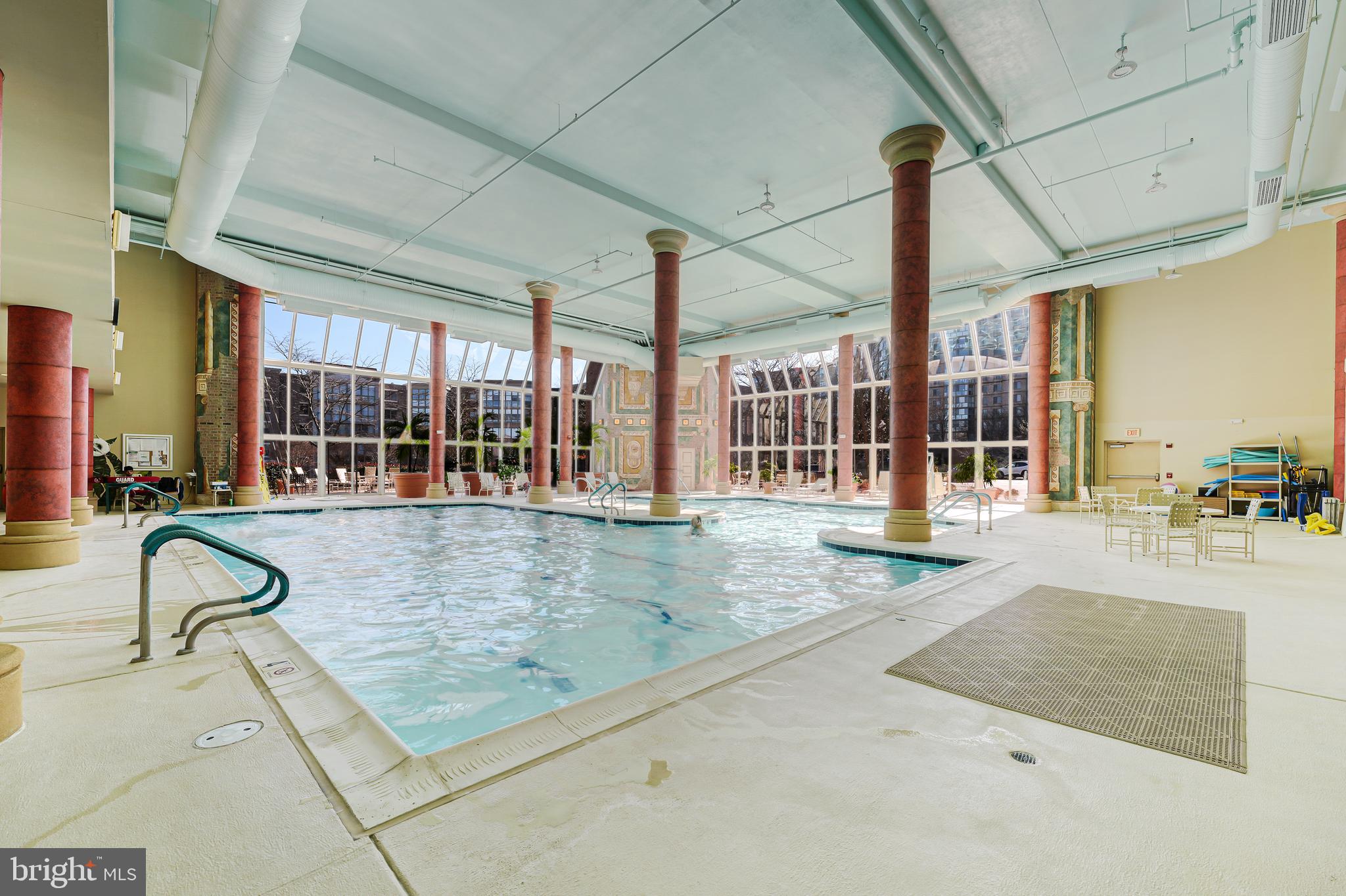 THE VISTAS AT LANSDOWNE - Residential