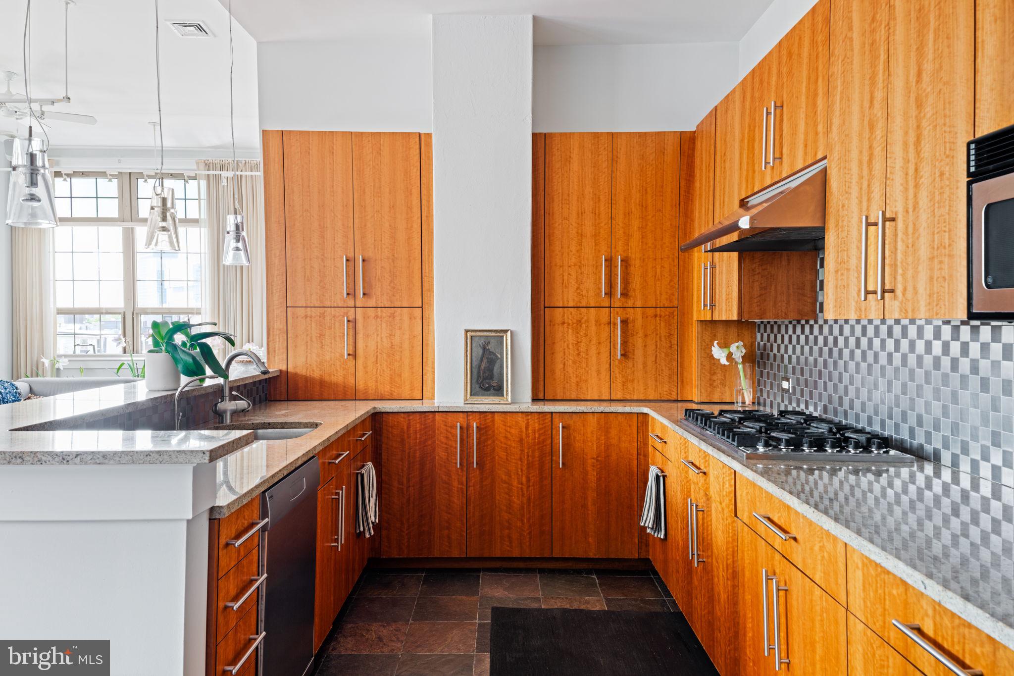 FITLER SQUARE - Residential