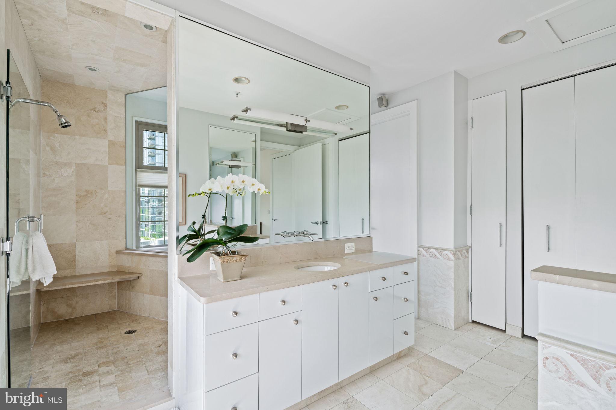 FITLER SQUARE - Residential