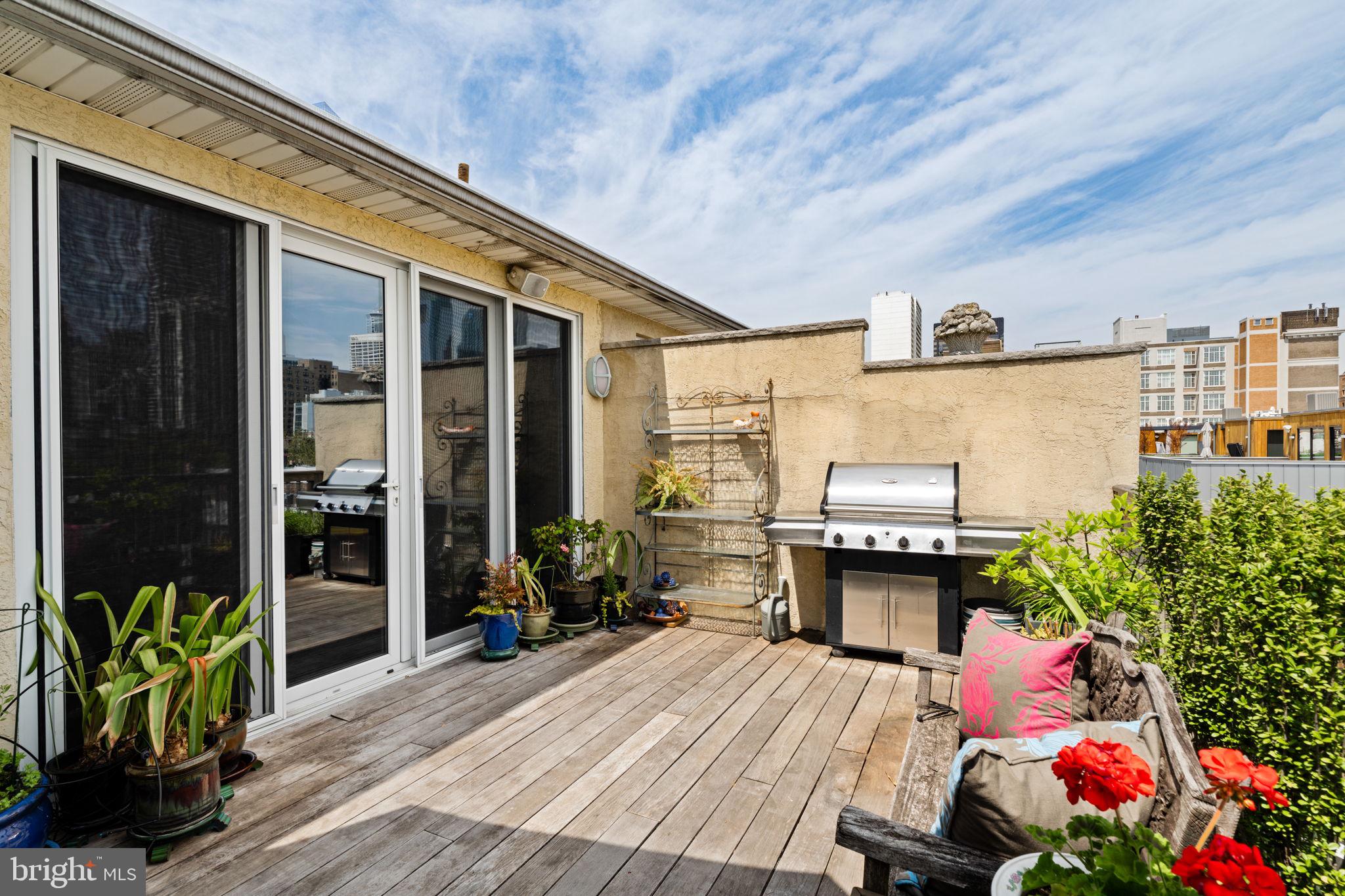 FITLER SQUARE - Residential