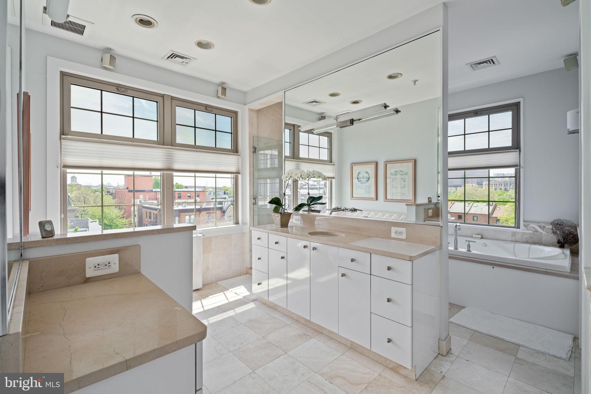 FITLER SQUARE - Residential