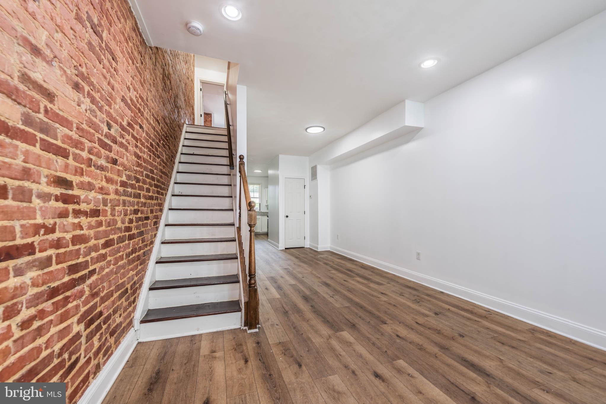 MCELDERRY PARK - Residential