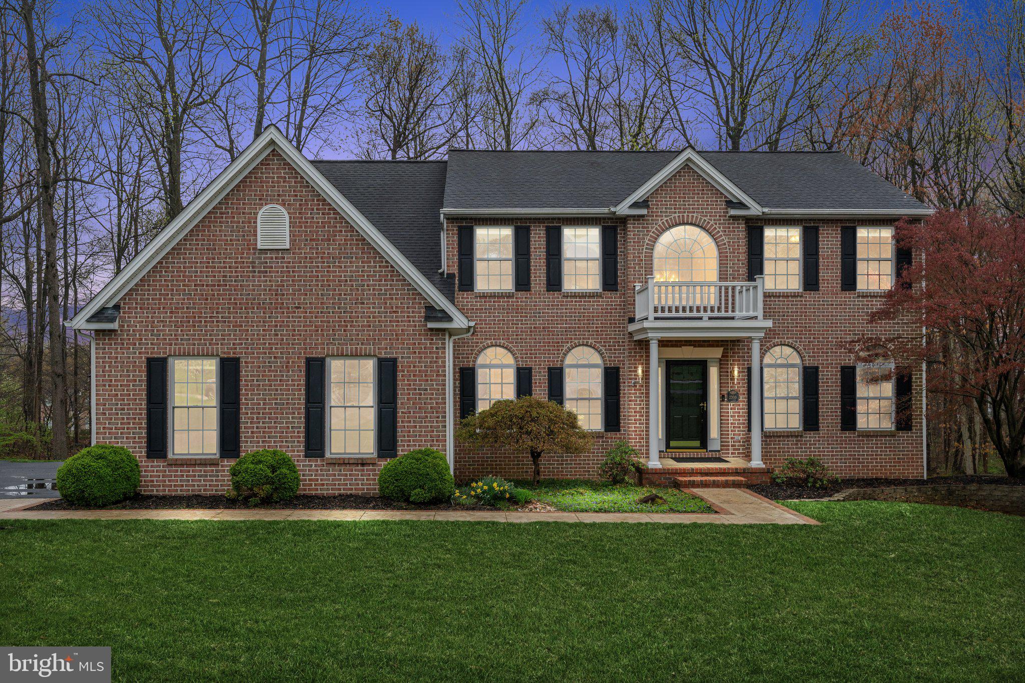 WOODCREST - Residential