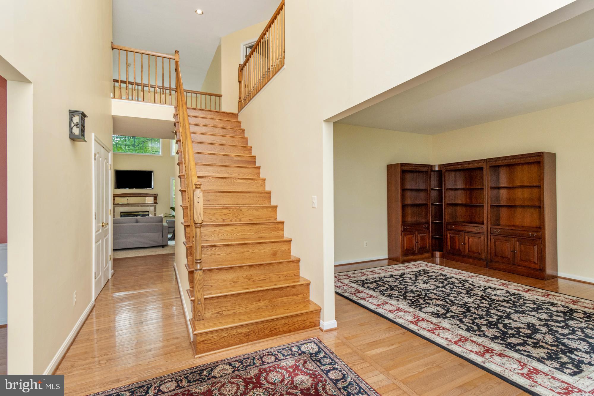 WOODCREST - Residential