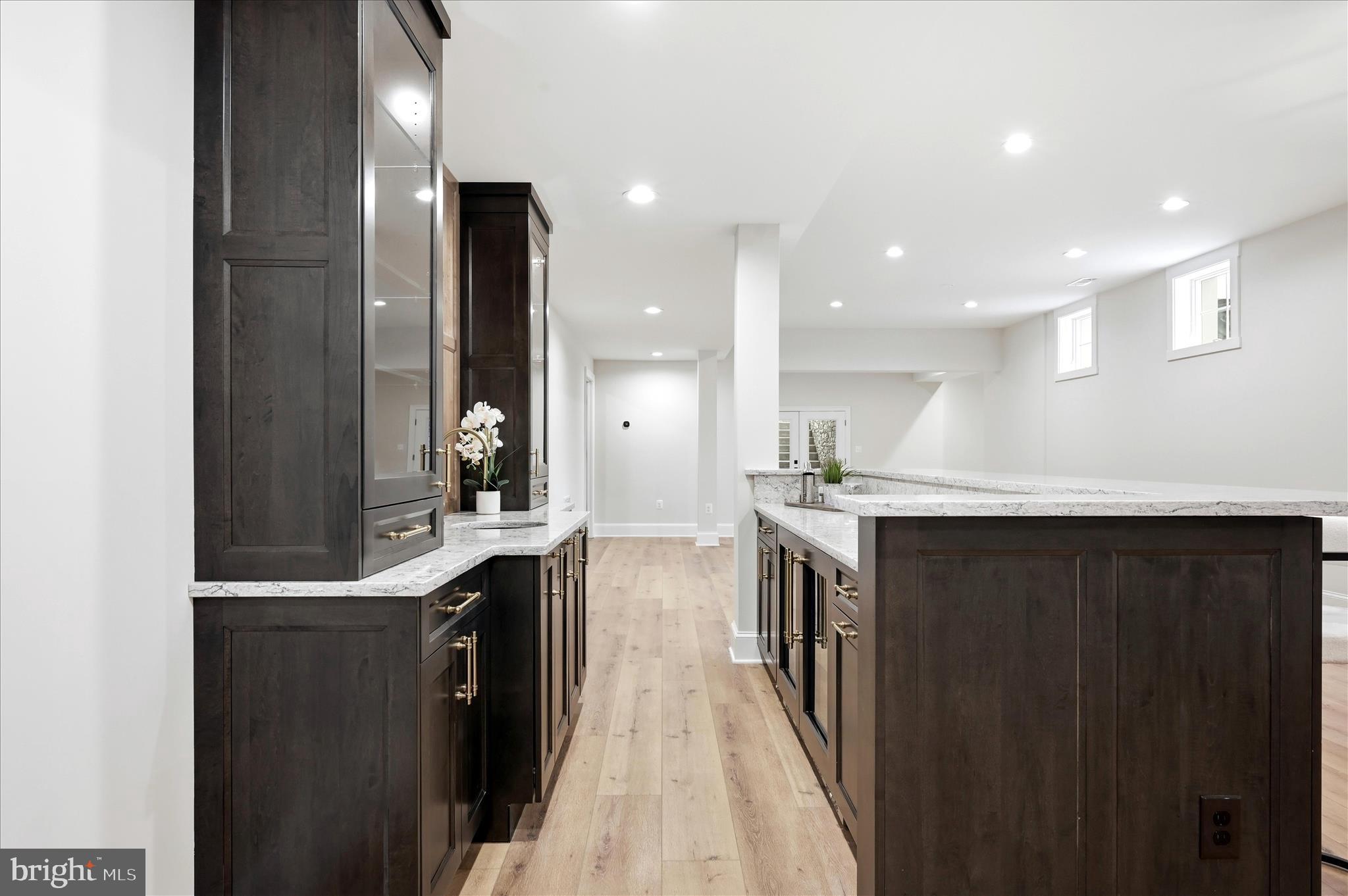 RED HILL - Residential