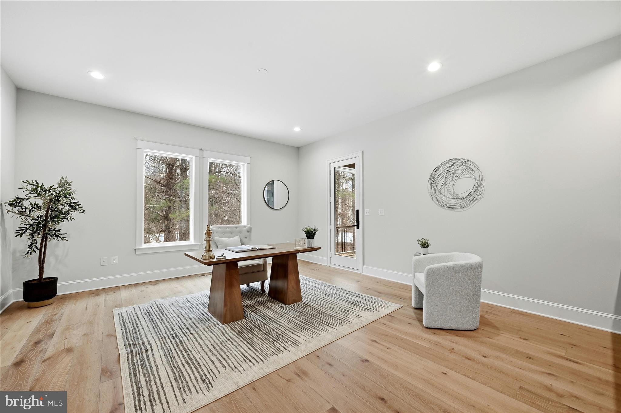 RED HILL - Residential