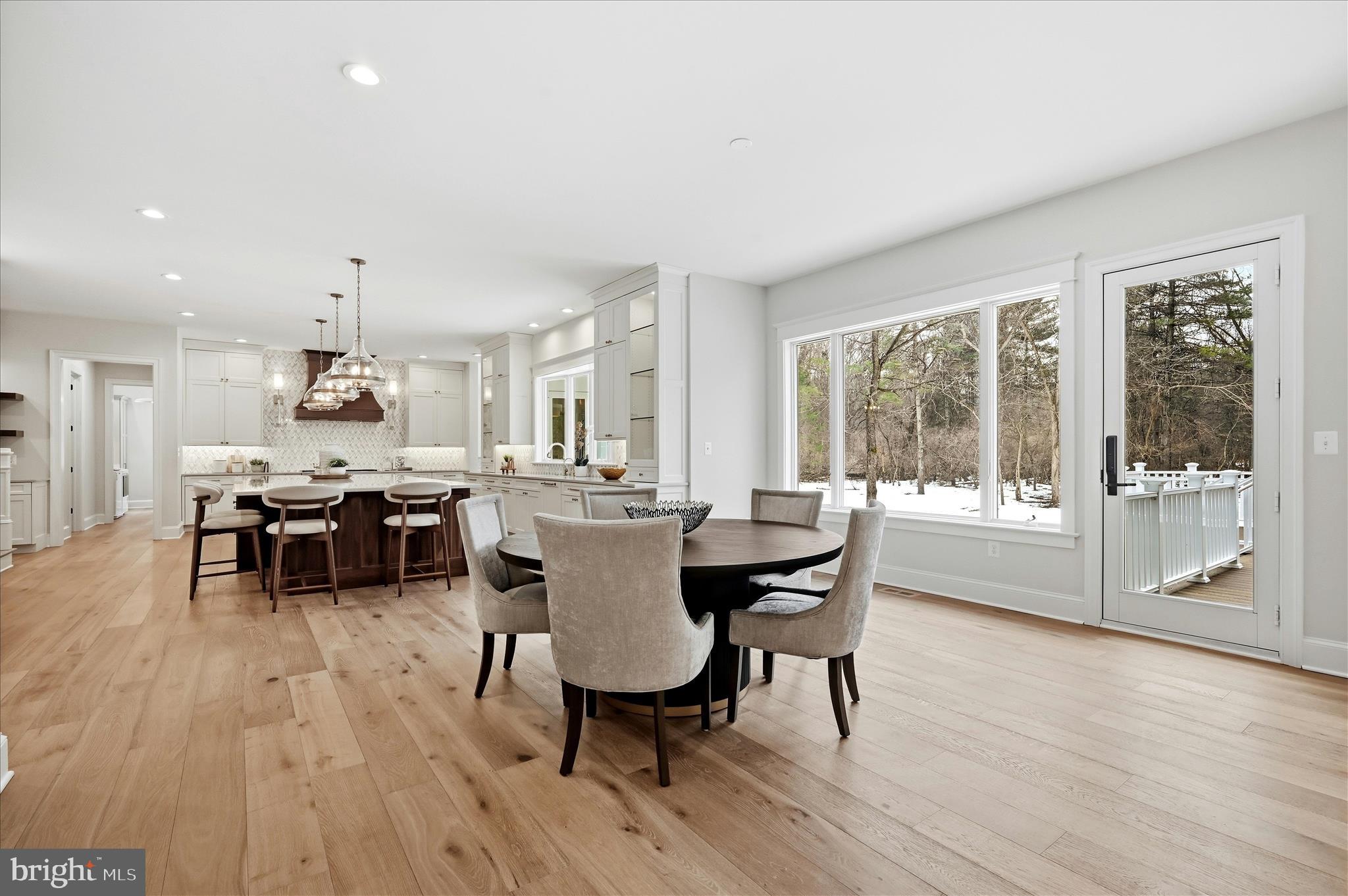 RED HILL - Residential