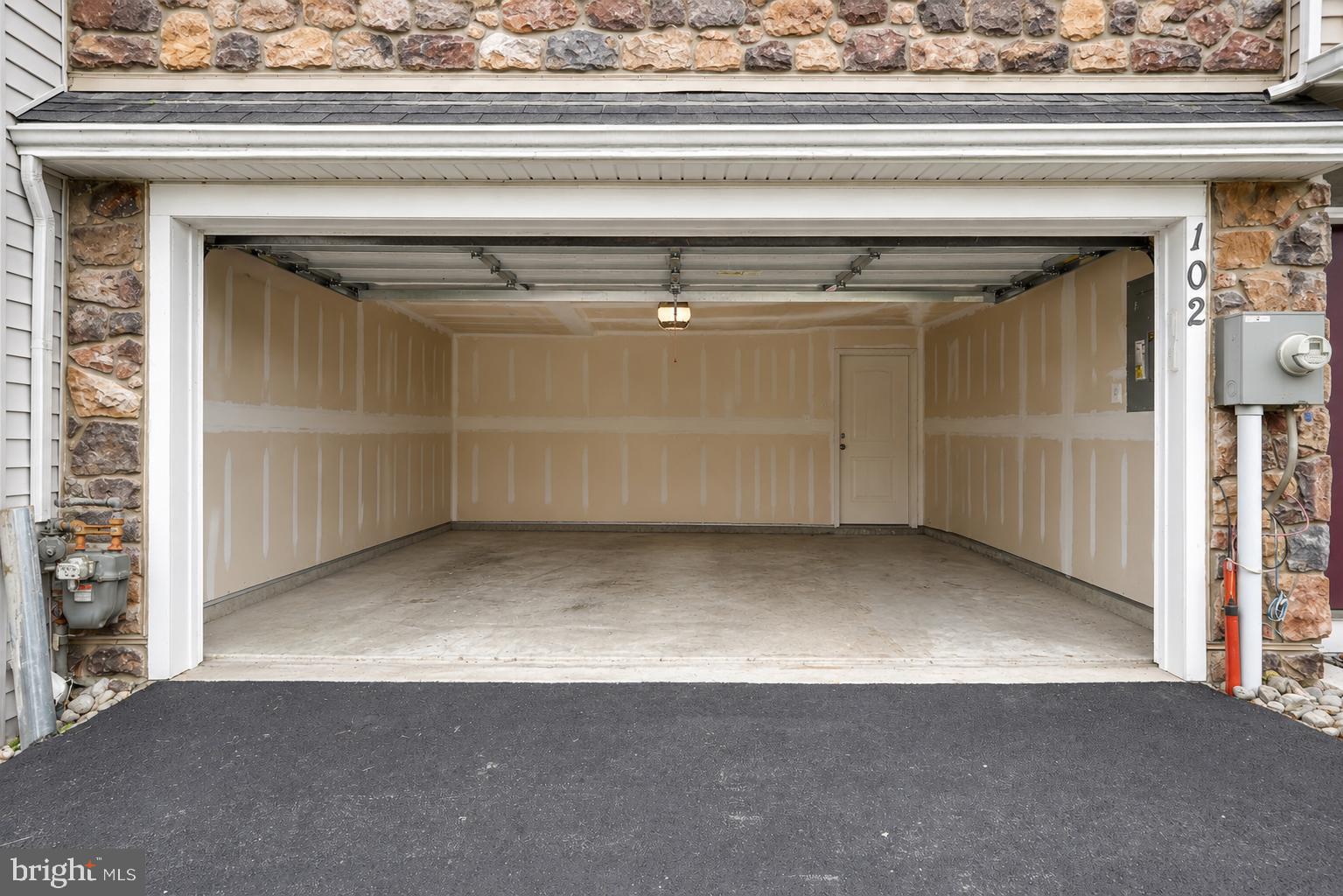 SOMERTON VALLEY - Residential