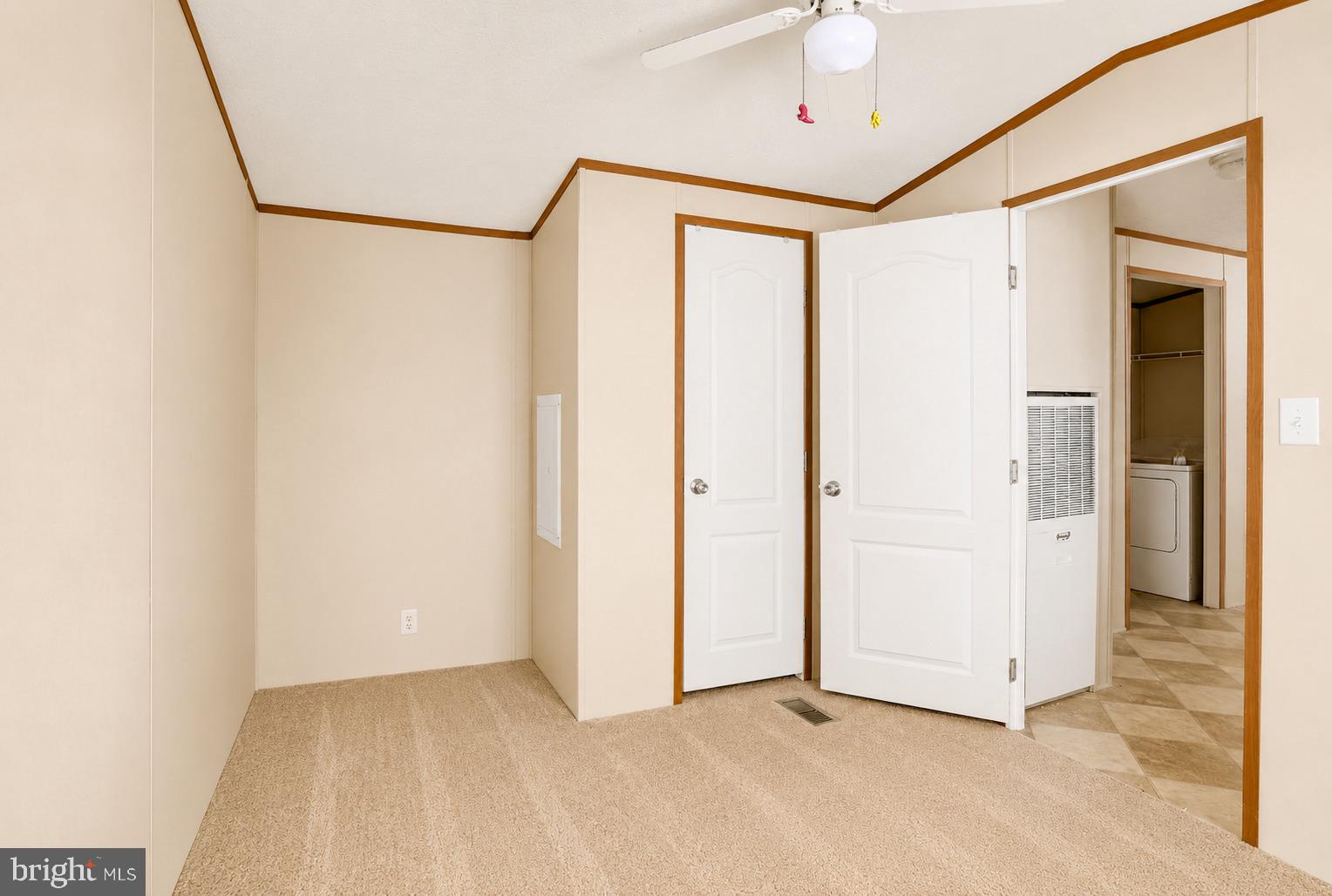 RIO VISTA PLAZA - Residential