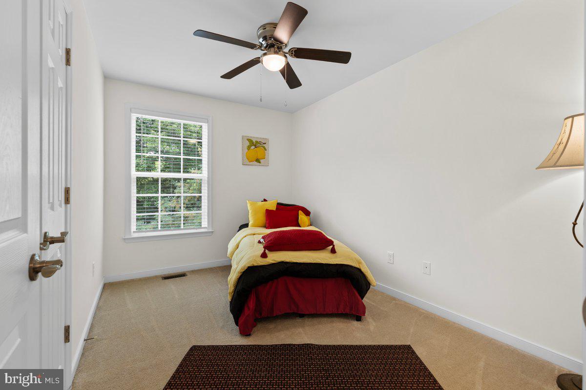 CHESTNUT HILLS - Residential