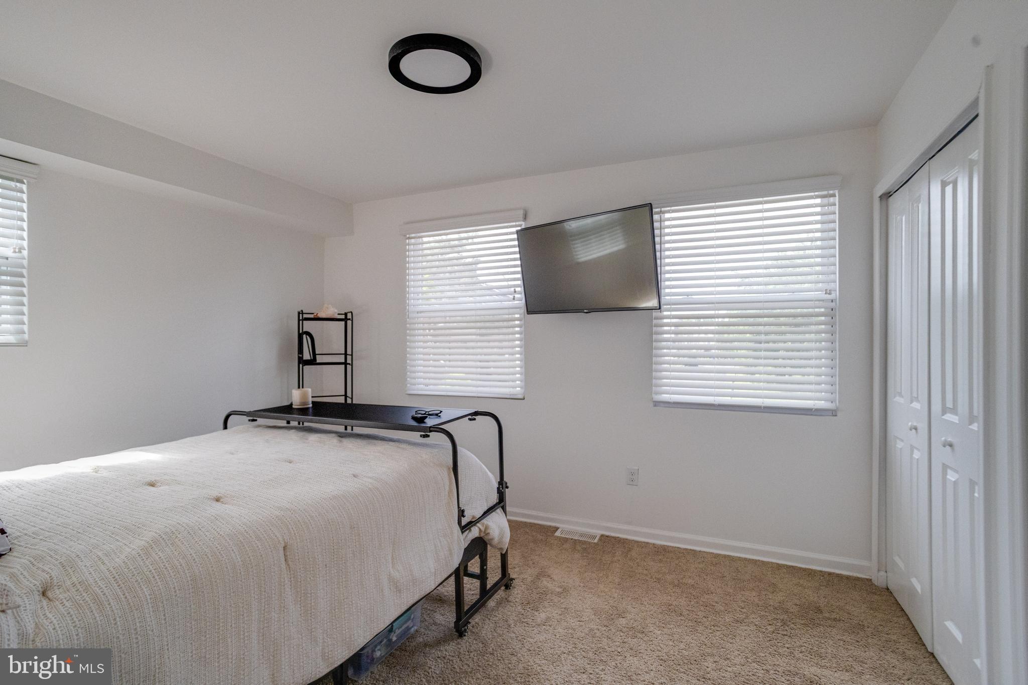 OLIVER - Residential