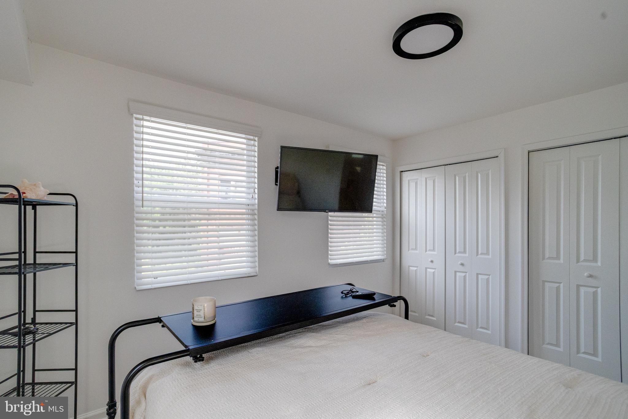 OLIVER - Residential
