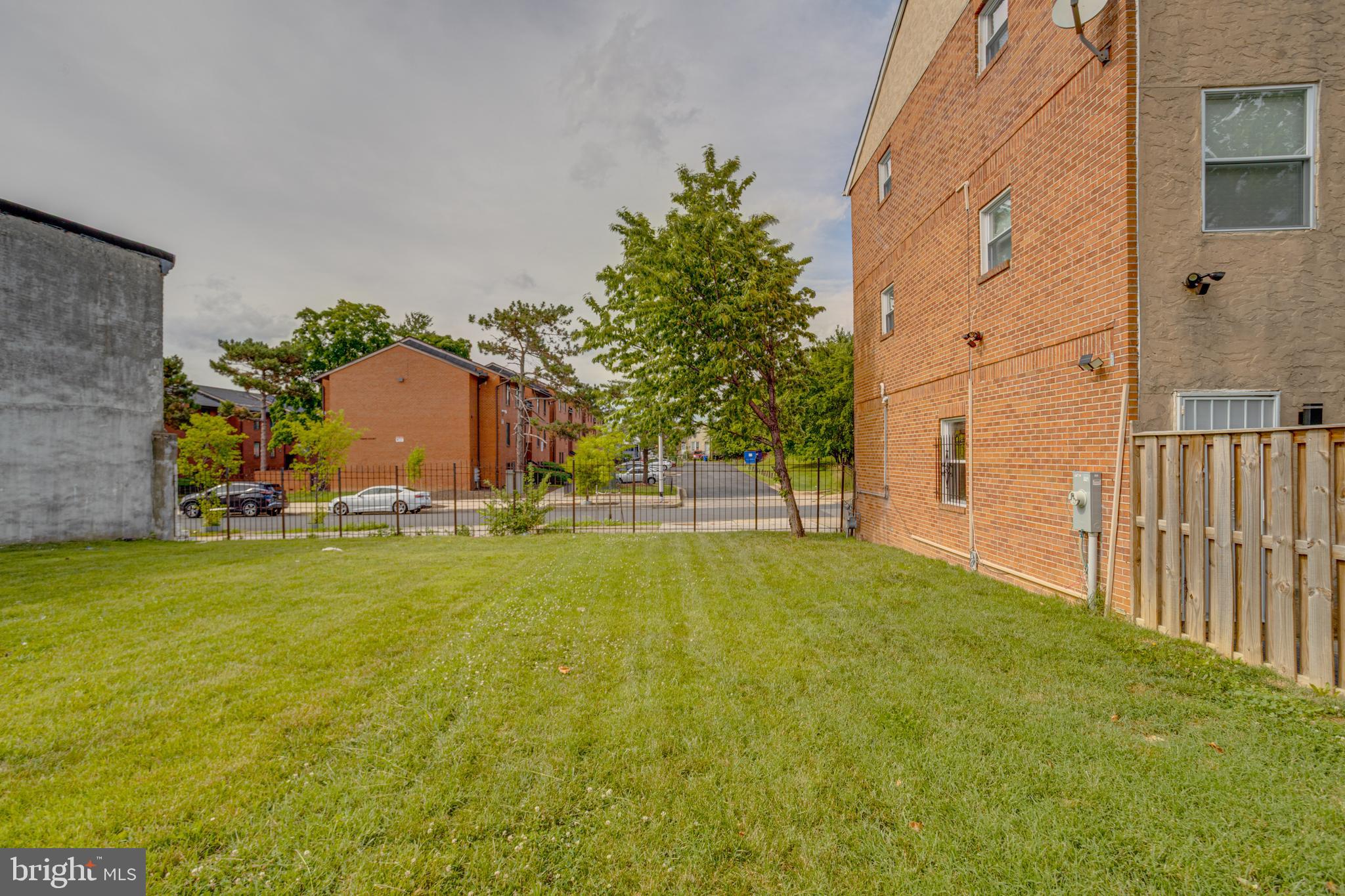 OLIVER - Residential