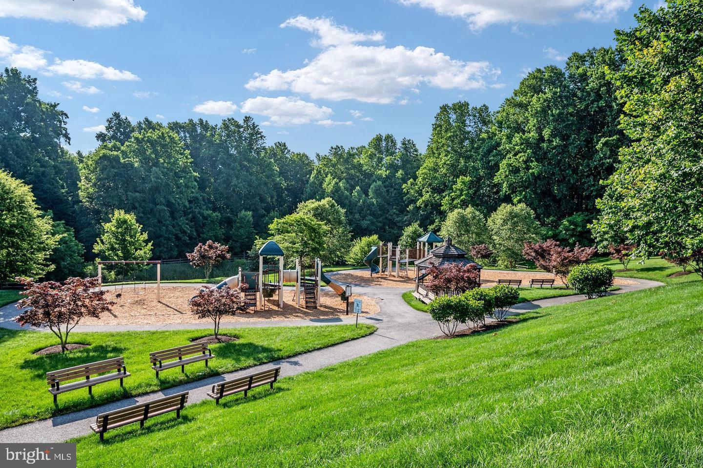 BALMORAL-PLAT 10> - Residential