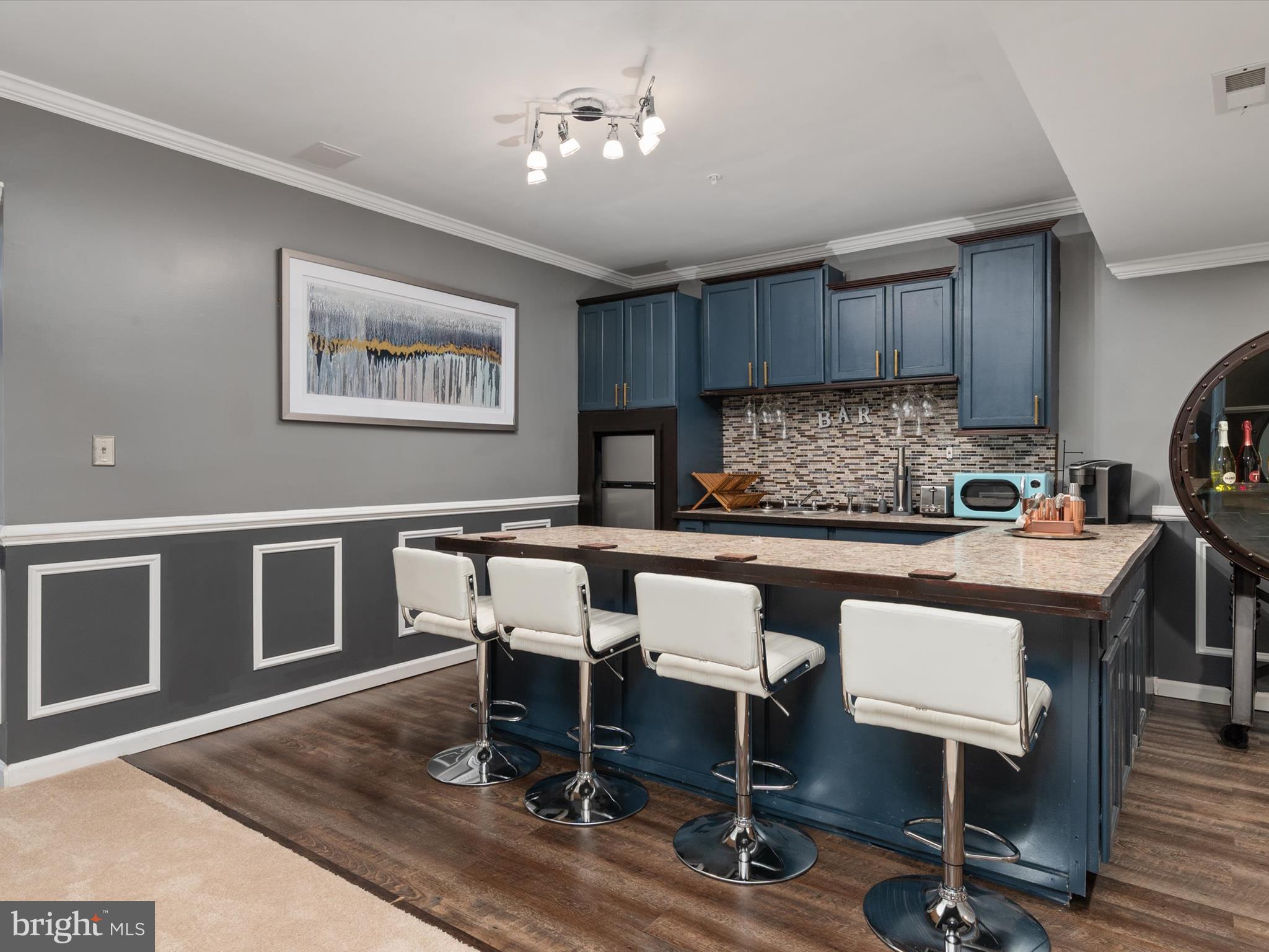 BALMORAL-PLAT 10> - Residential
