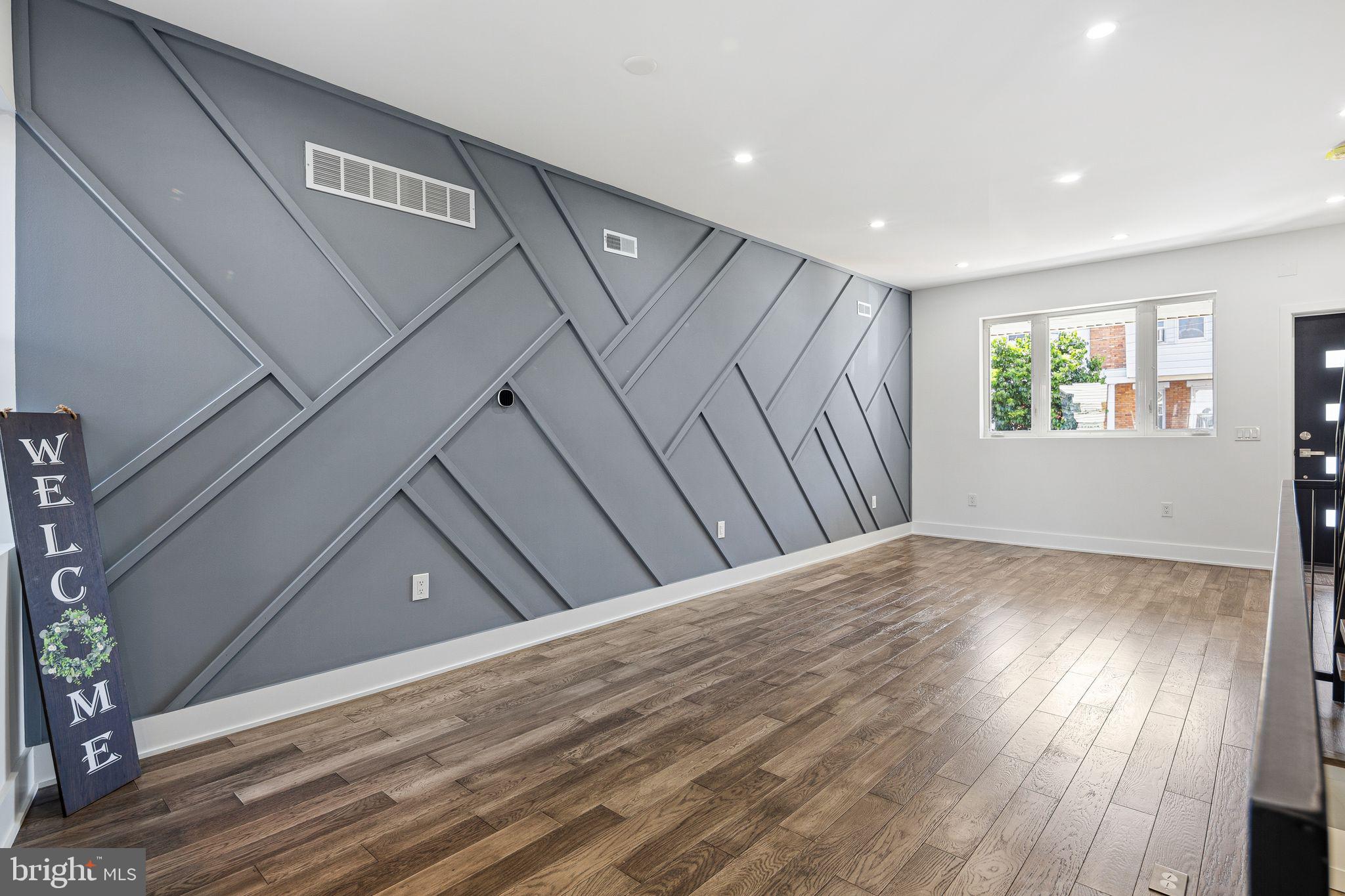 PORT RICHMOND - Residential