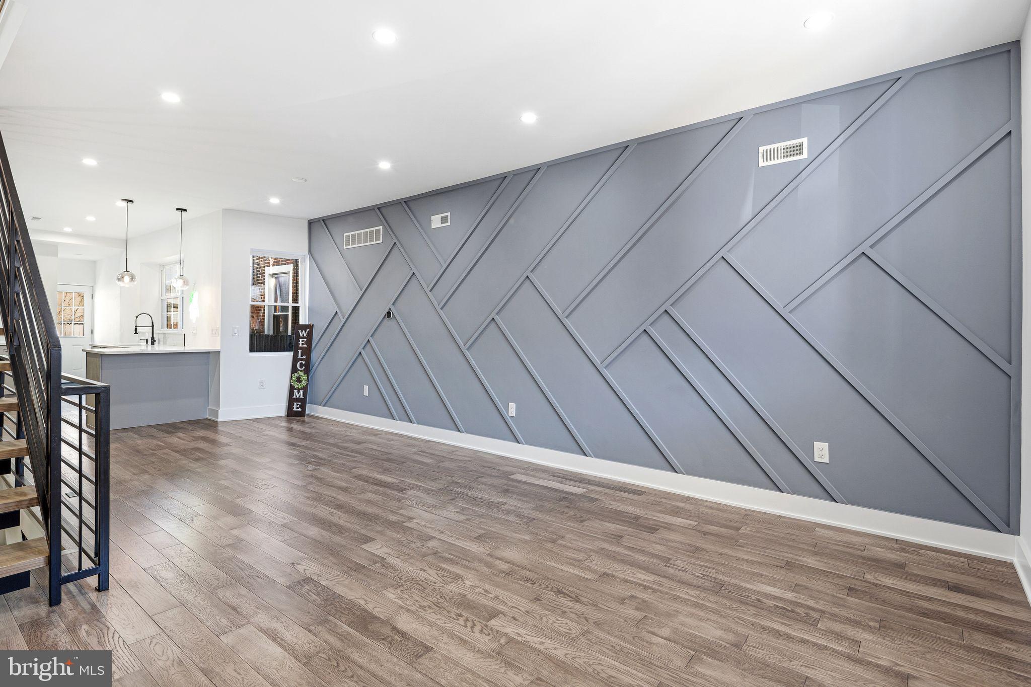 PORT RICHMOND - Residential