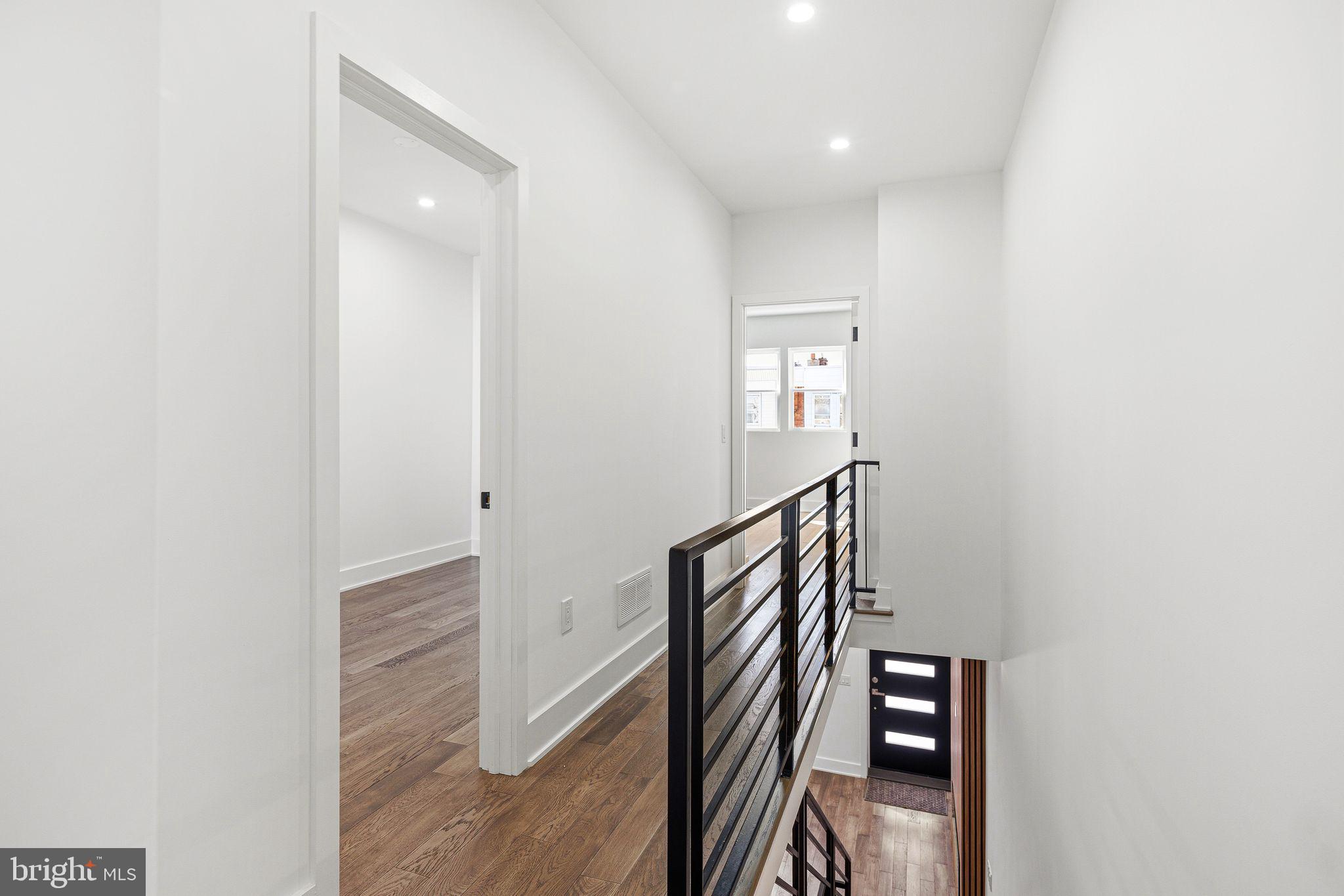PORT RICHMOND - Residential