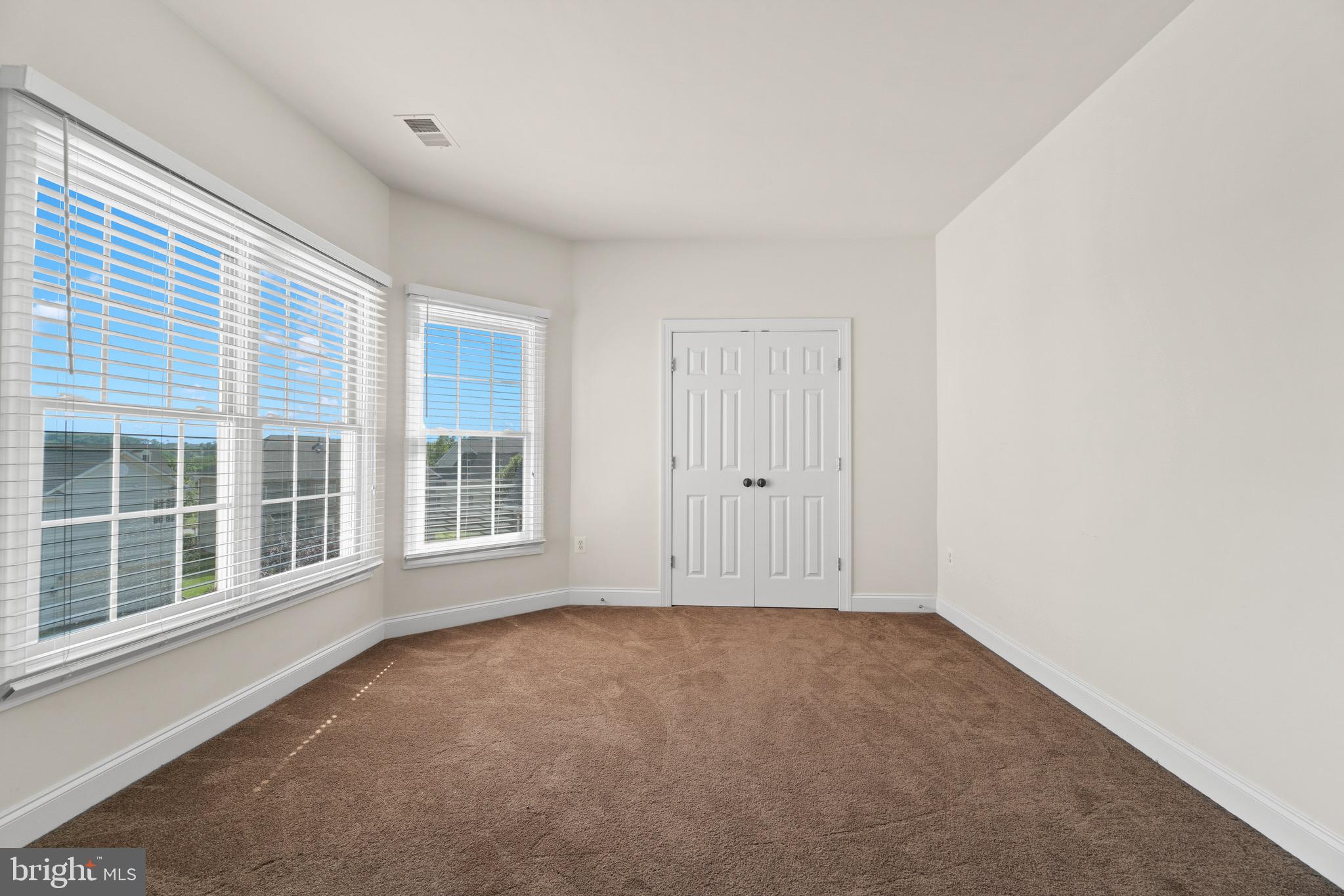 PORT POTOMAC - Residential