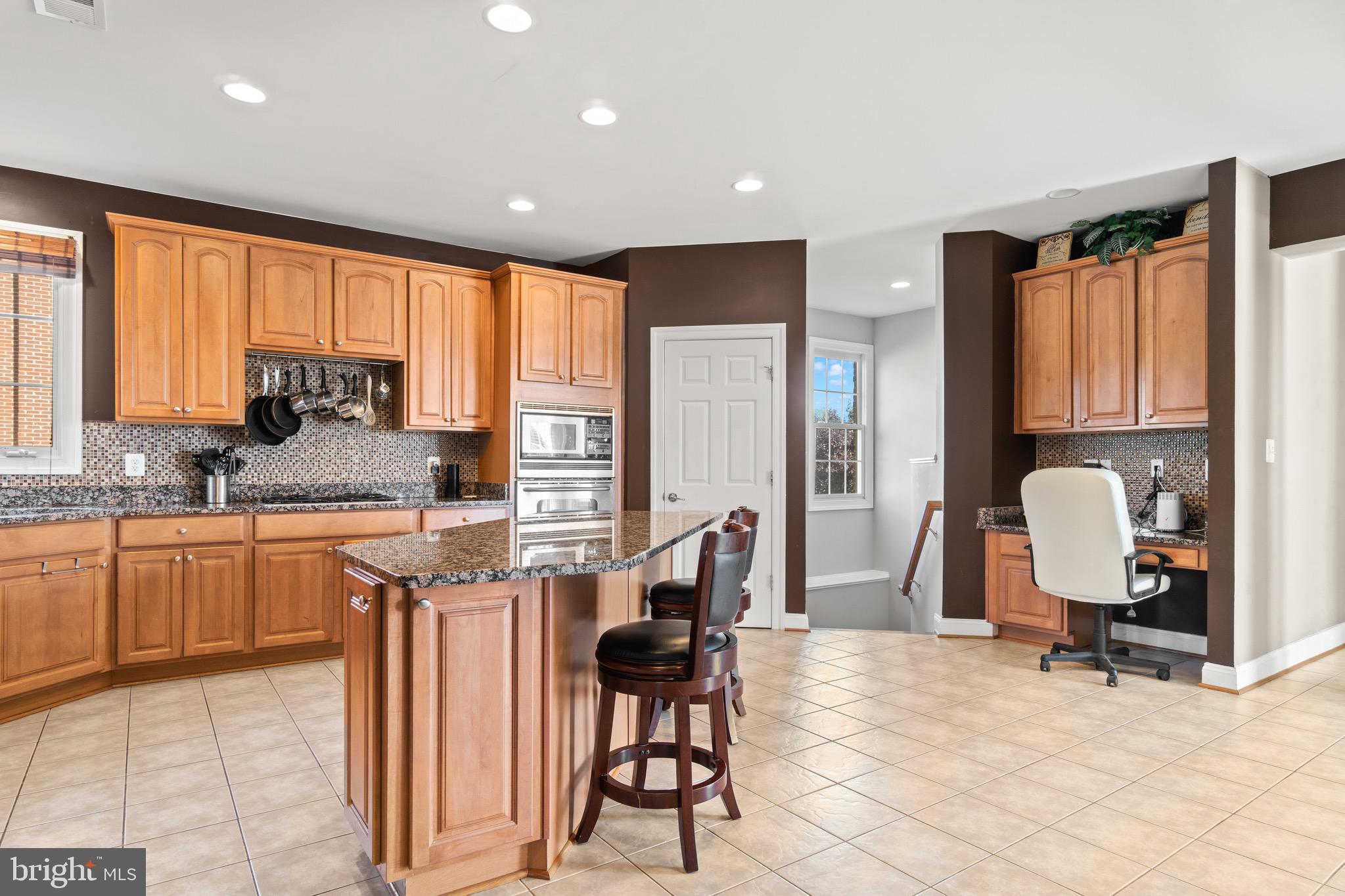 PORT POTOMAC - Residential