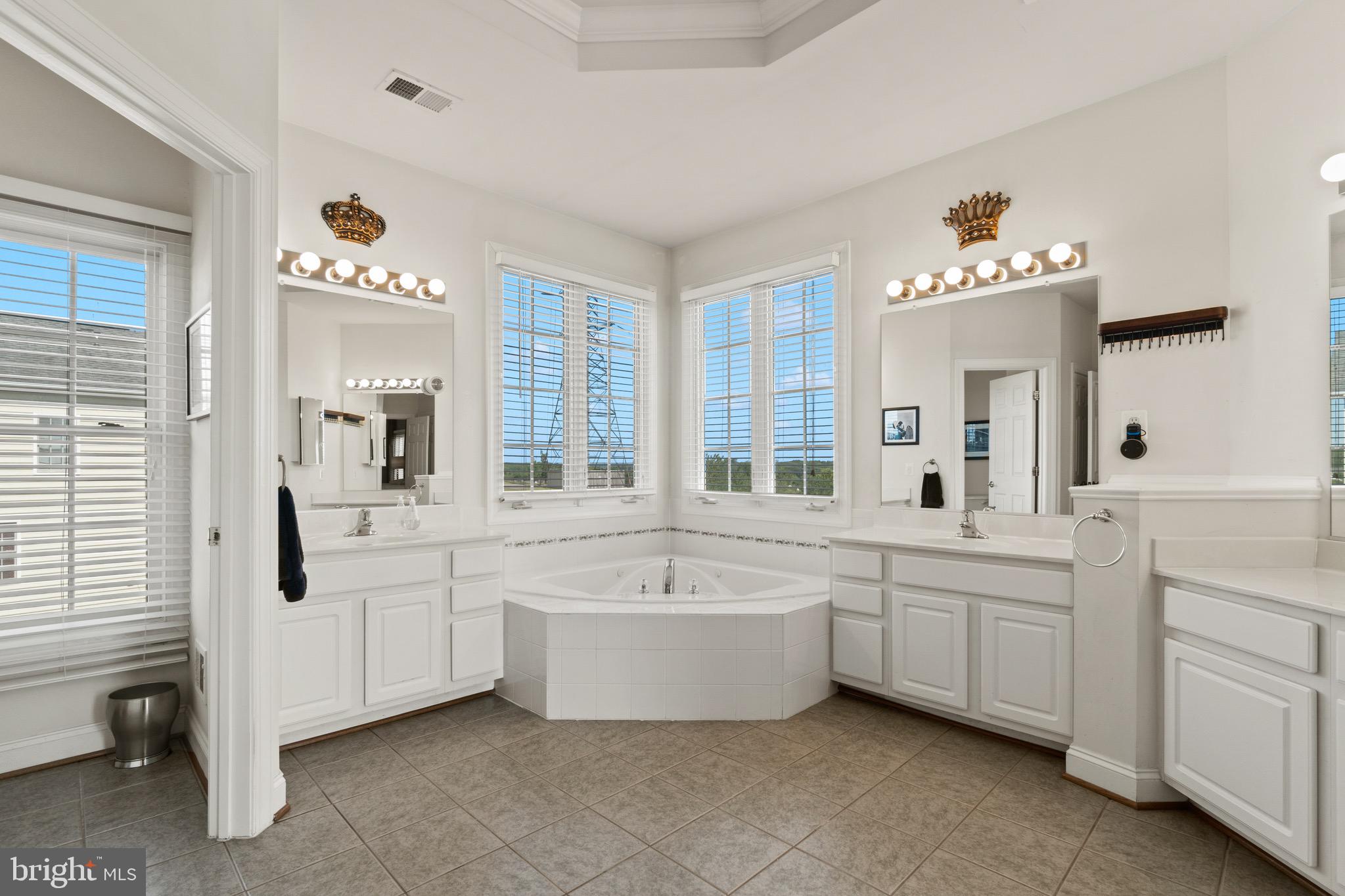 PORT POTOMAC - Residential