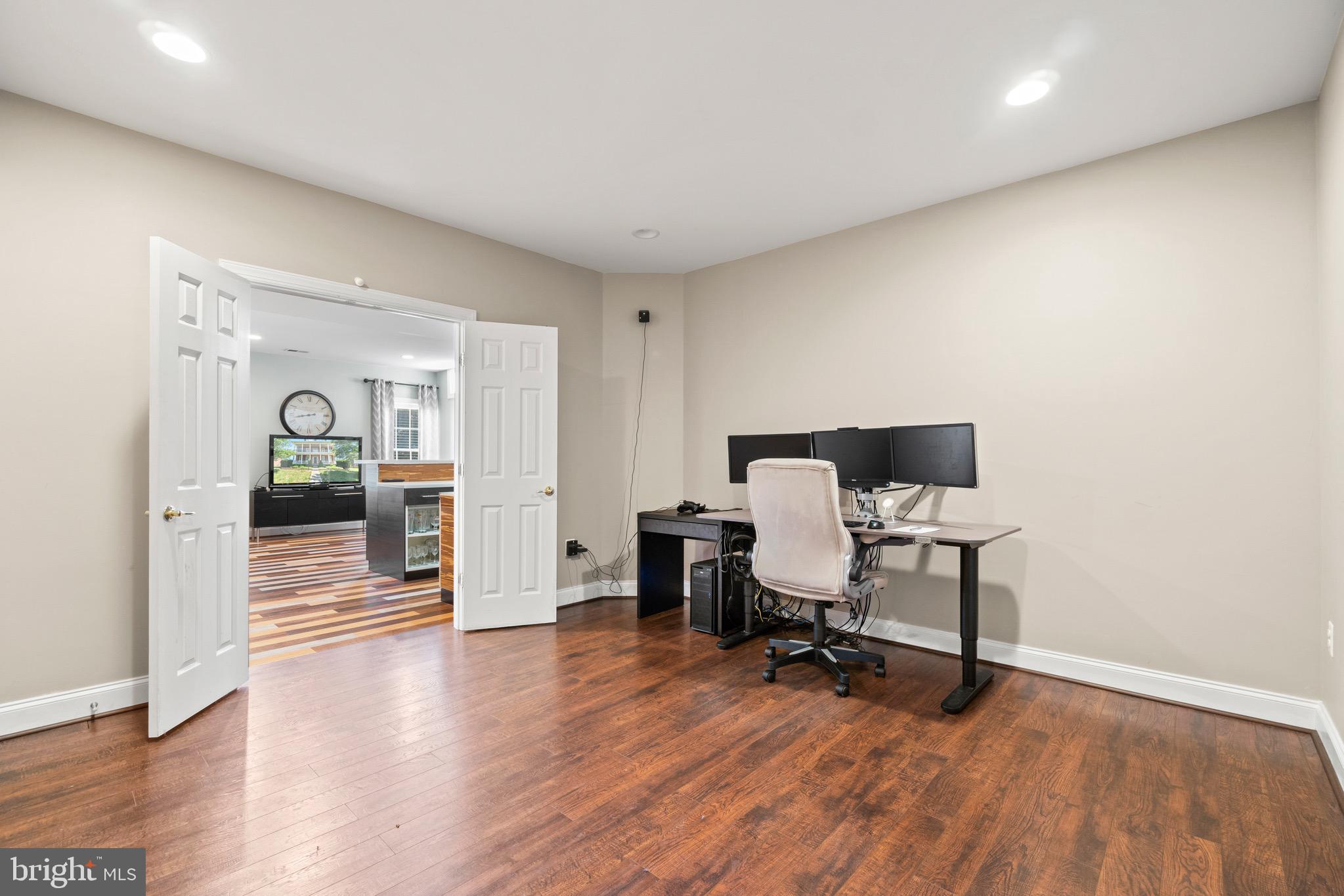 PORT POTOMAC - Residential