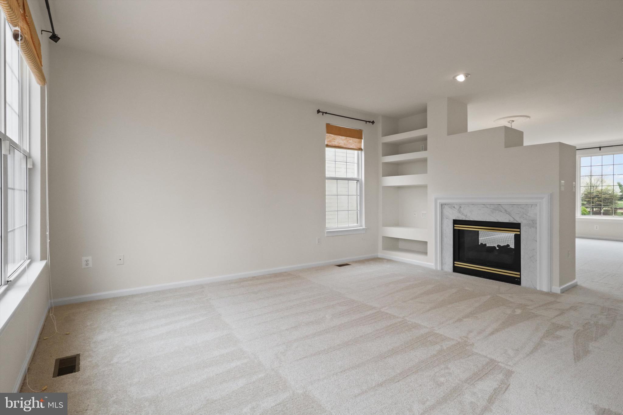 BELMONT BAY - Residential