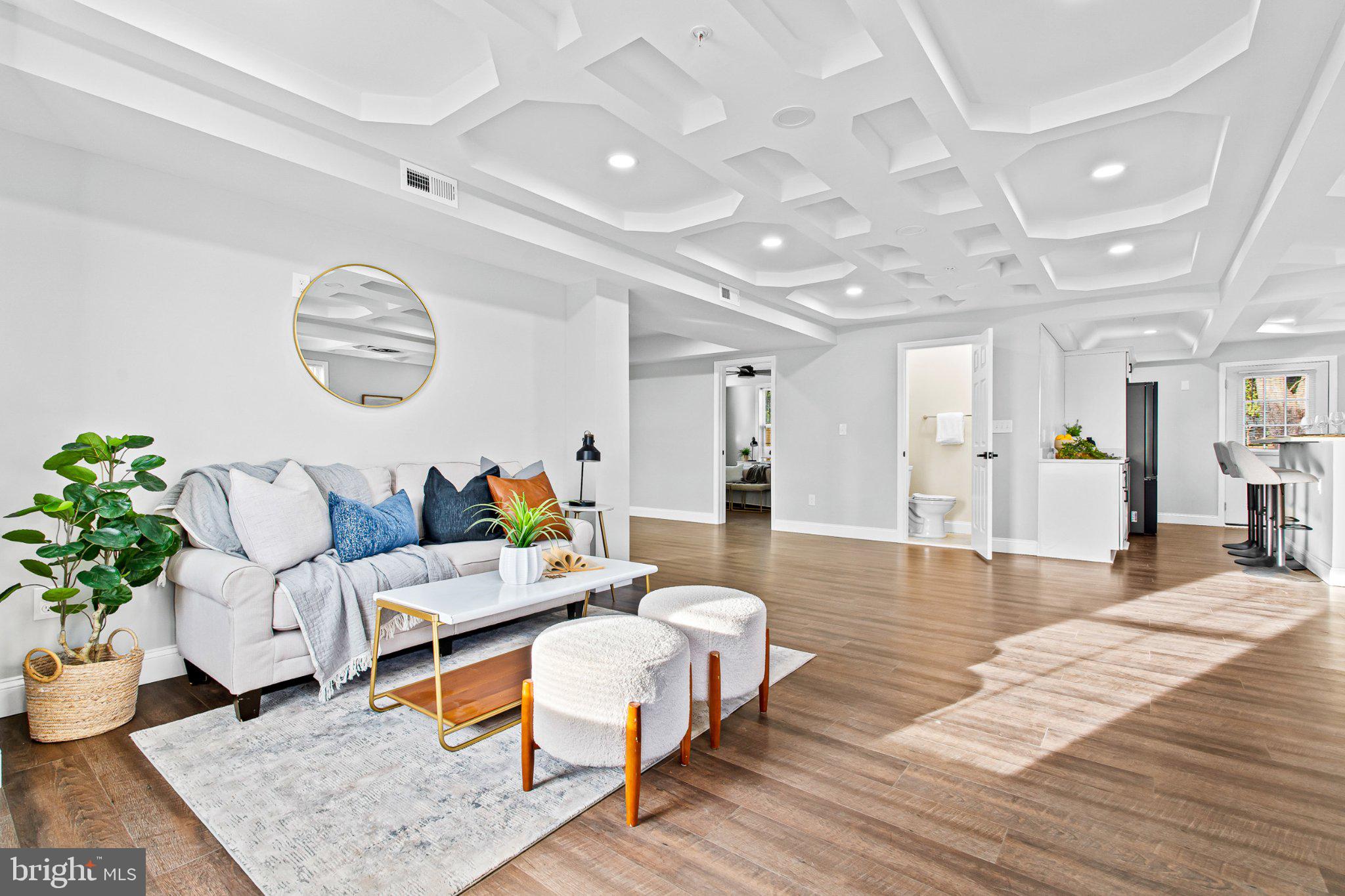BUCKINGHAM VIEW - Residential
