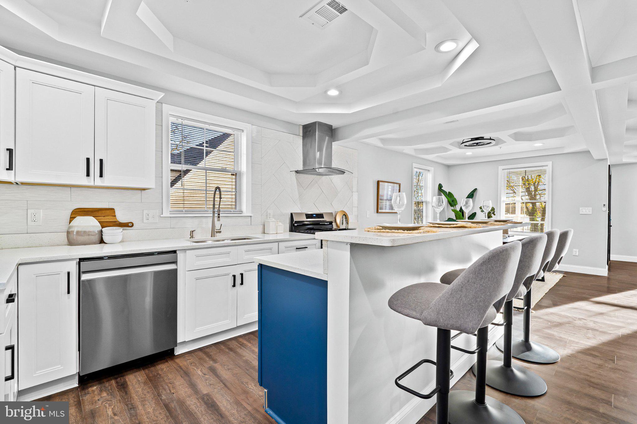 BUCKINGHAM VIEW - Residential