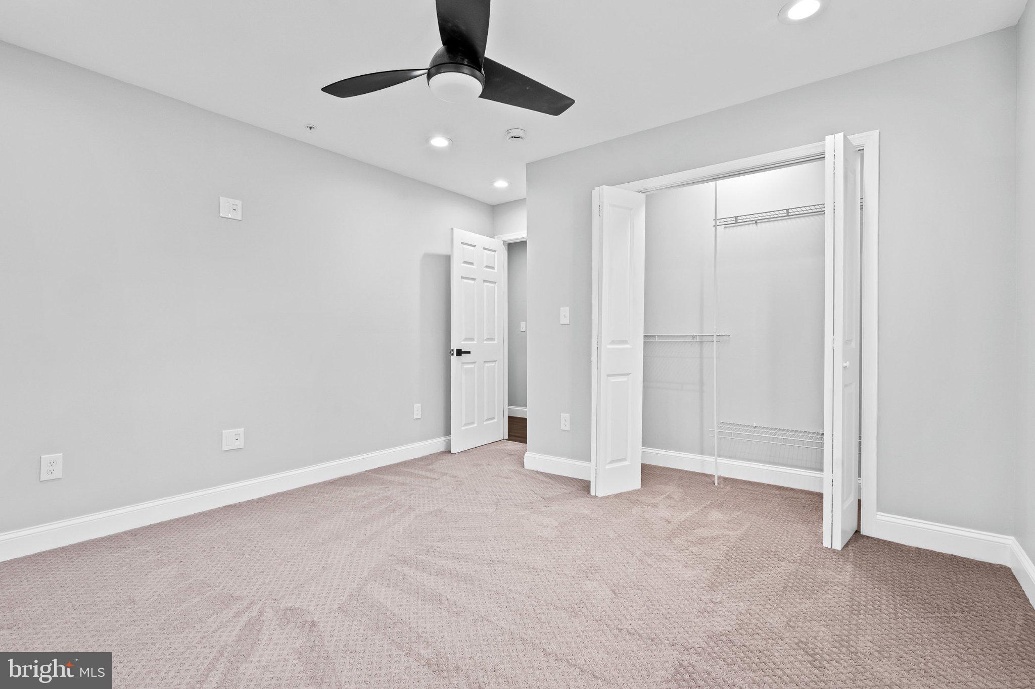 BUCKINGHAM VIEW - Residential