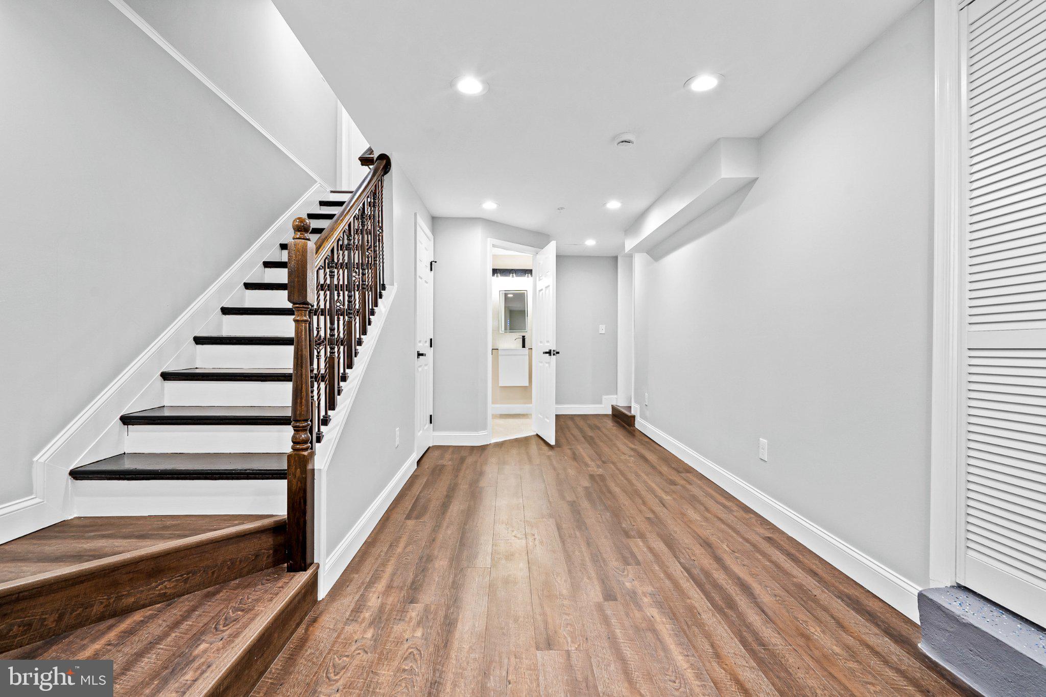 BUCKINGHAM VIEW - Residential