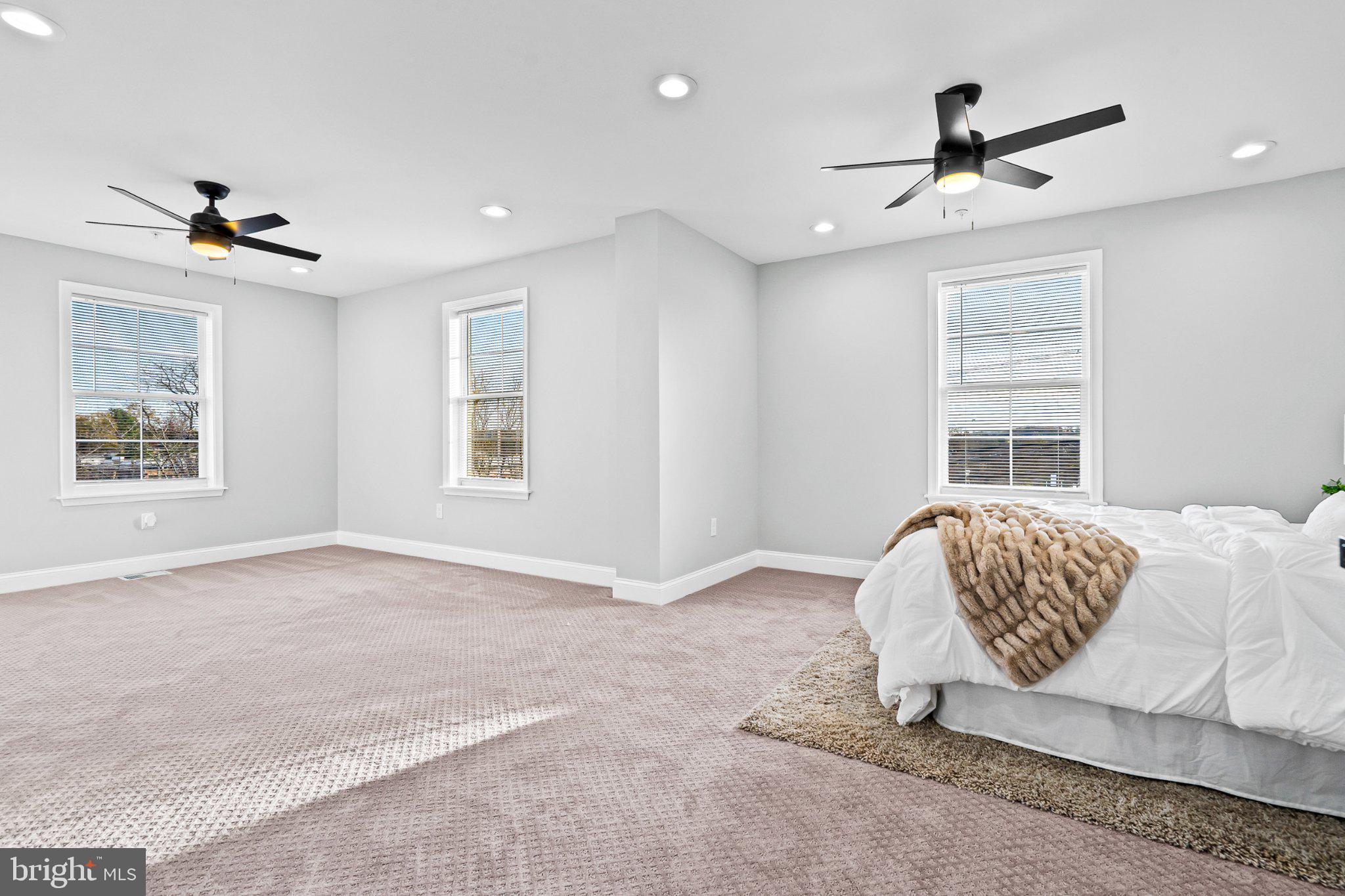 BUCKINGHAM VIEW - Residential