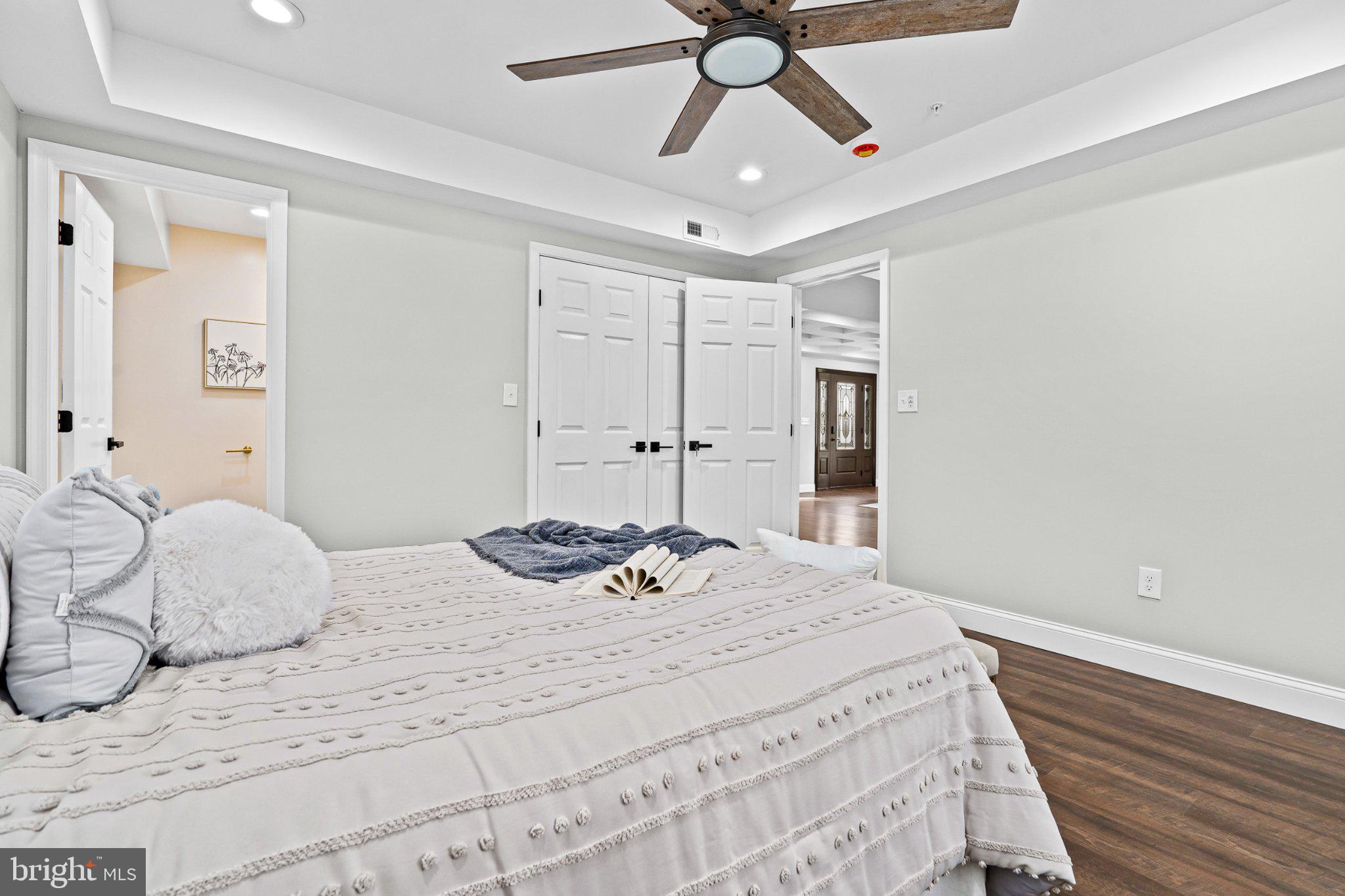BUCKINGHAM VIEW - Residential