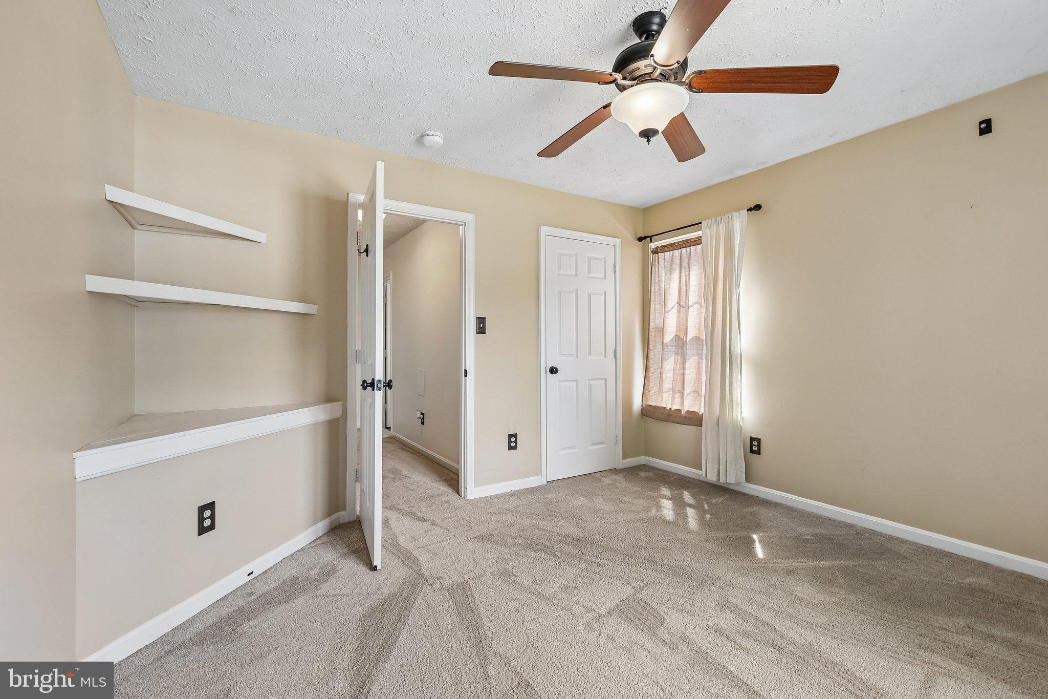 SETTLE WOODS SUB - Residential