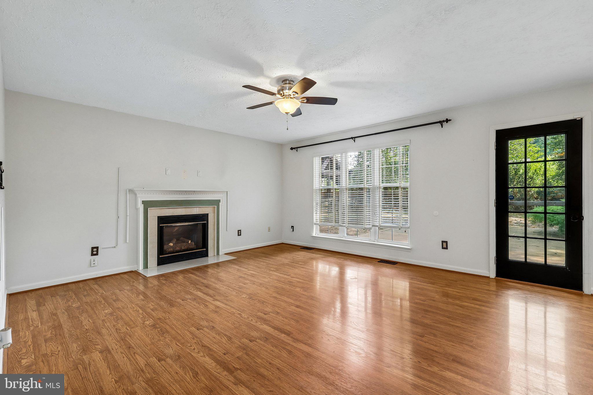 SETTLE WOODS SUB - Residential