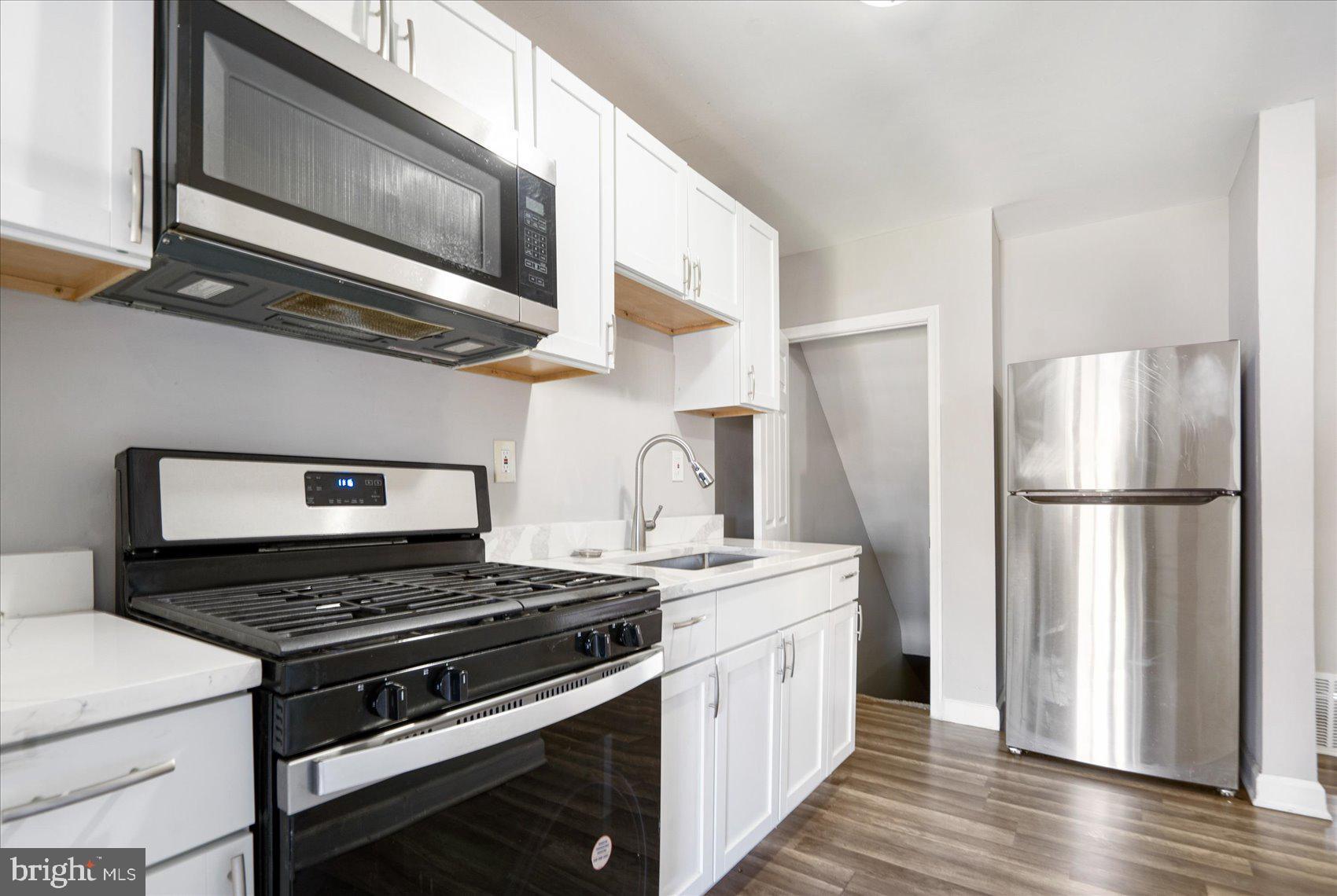 MIDDLESEX - Residential