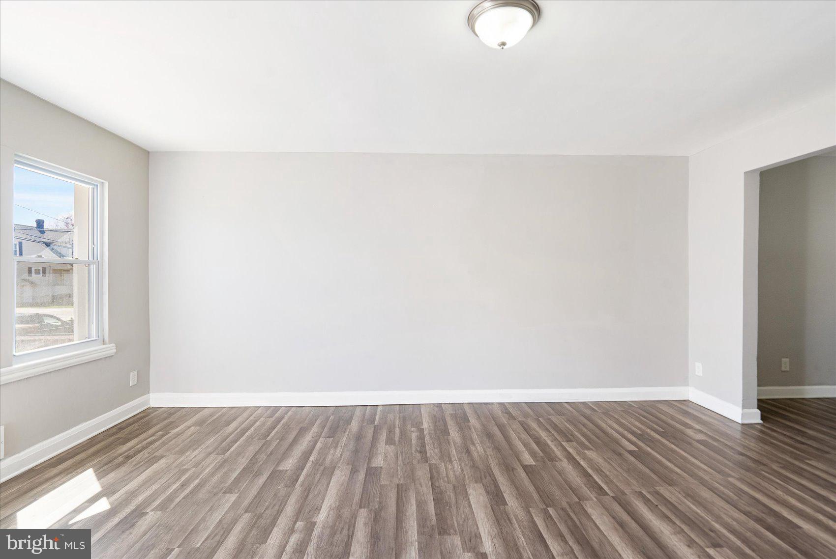 MIDDLESEX - Residential