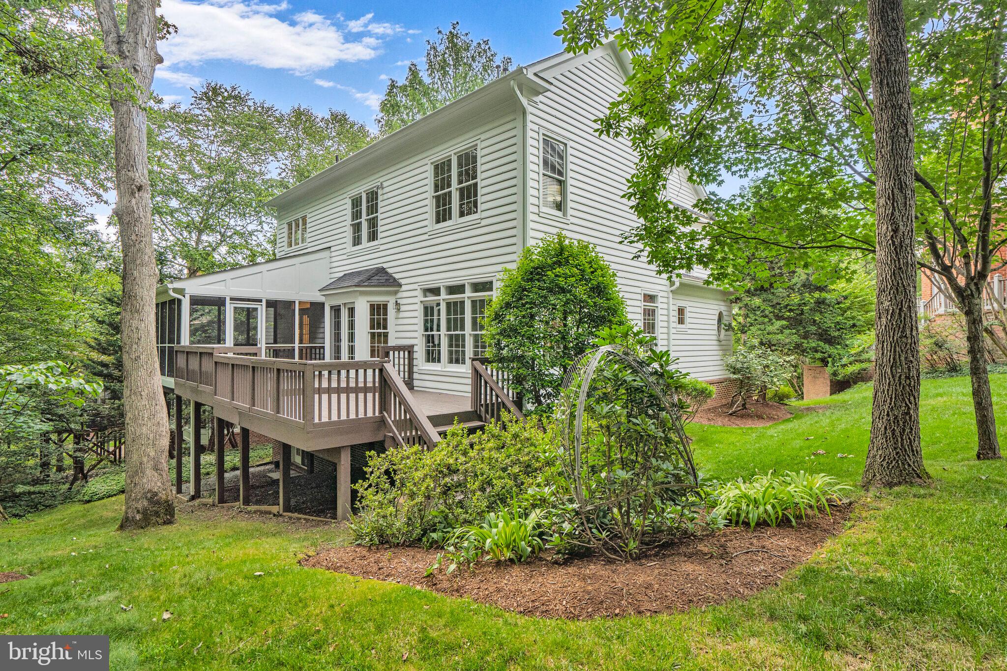 CHEVY CHASE - Residential
