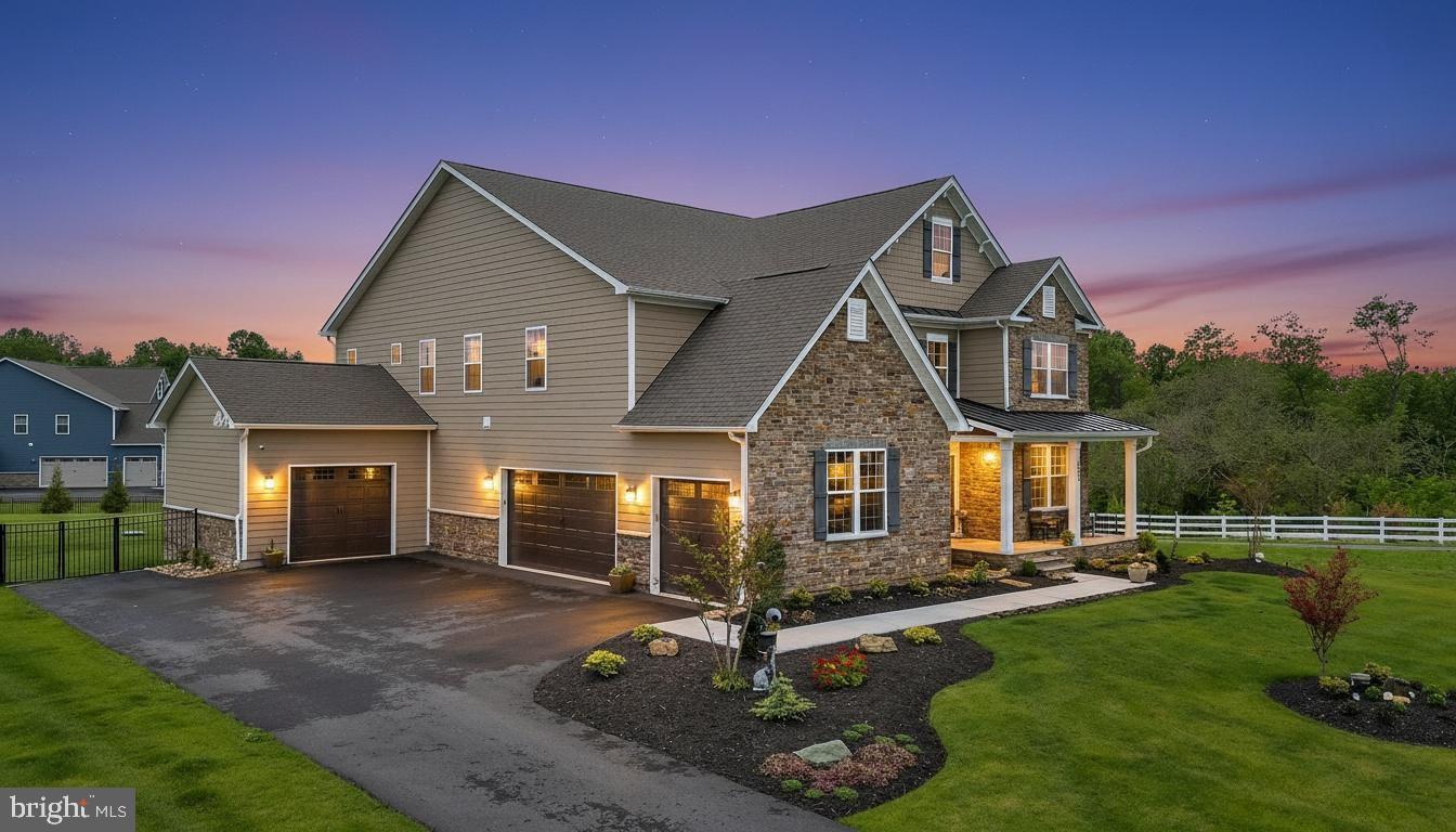 DARNESTOWN OUTSIDE - Residential