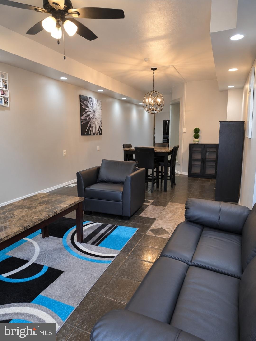 LOGAN - Residential