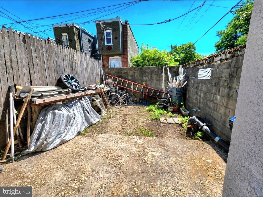 LOGAN - Residential