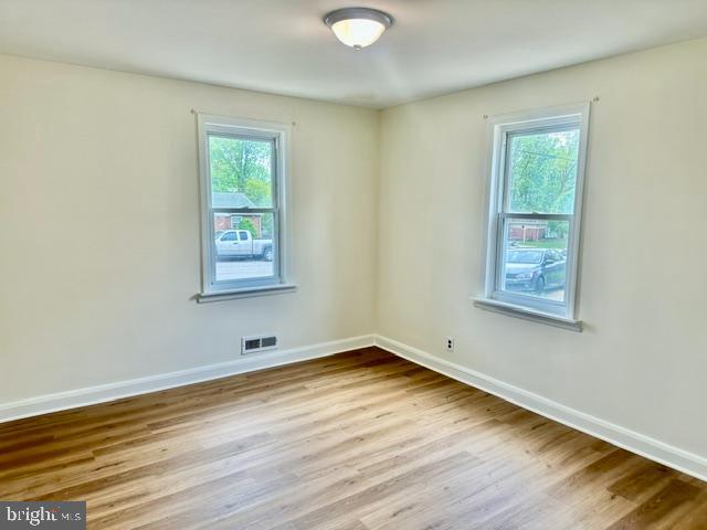 ESSEX - Residential