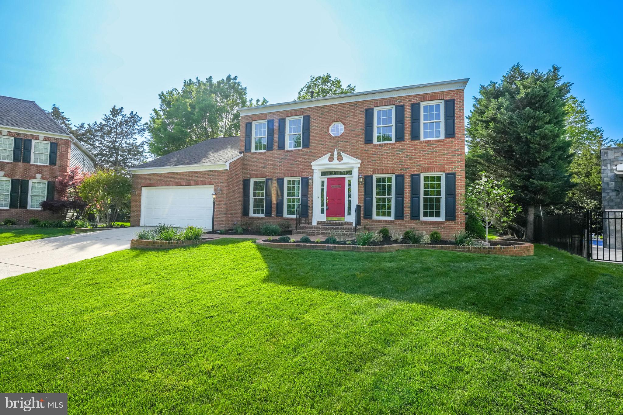 SOUTH RIDING - Residential