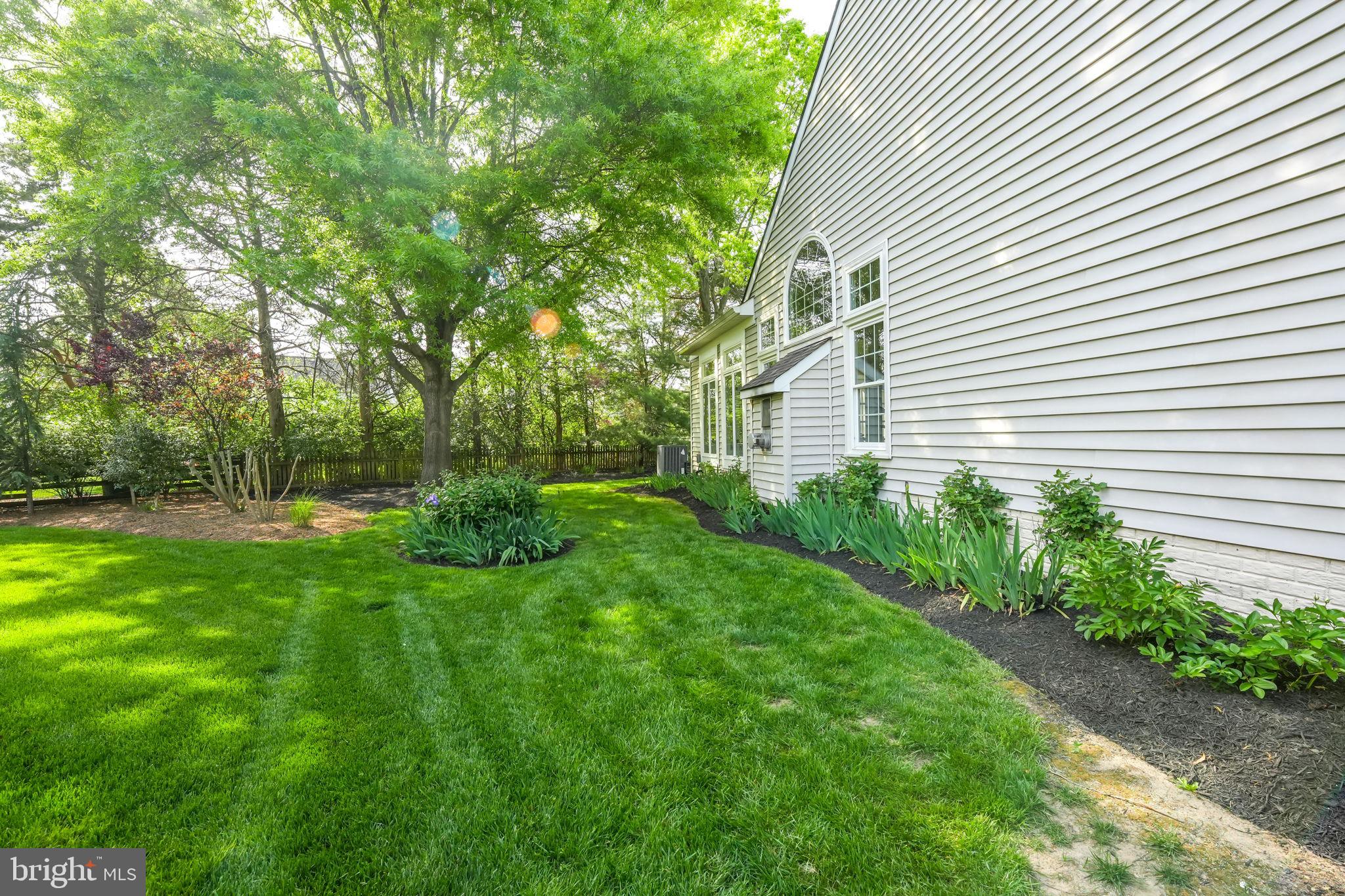 SOUTH RIDING - Residential