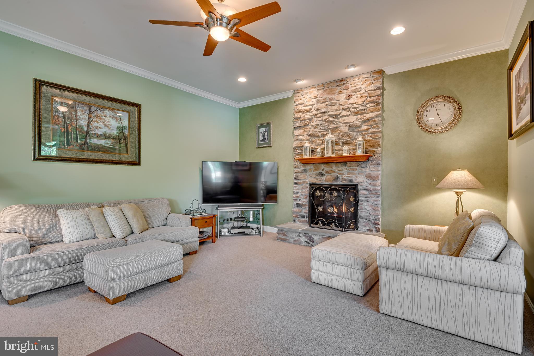 ASHBROOK - Residential