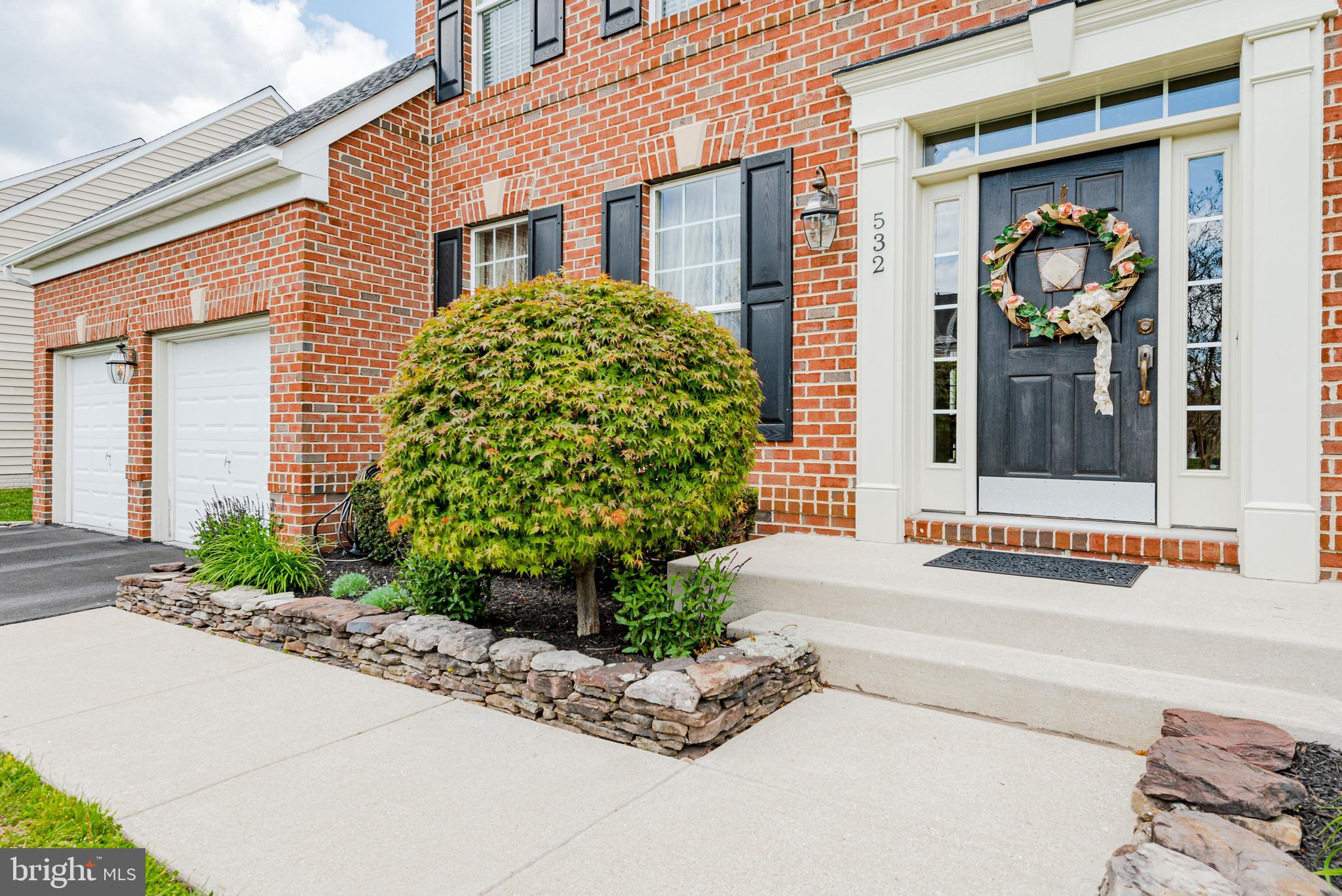 ASHBROOK - Residential