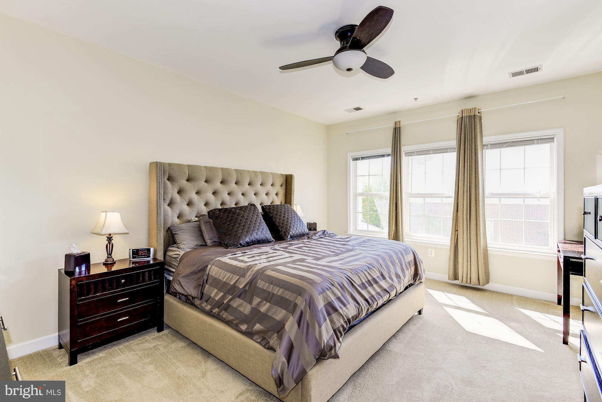 KING FARM BAILEYS COMMON - Residential