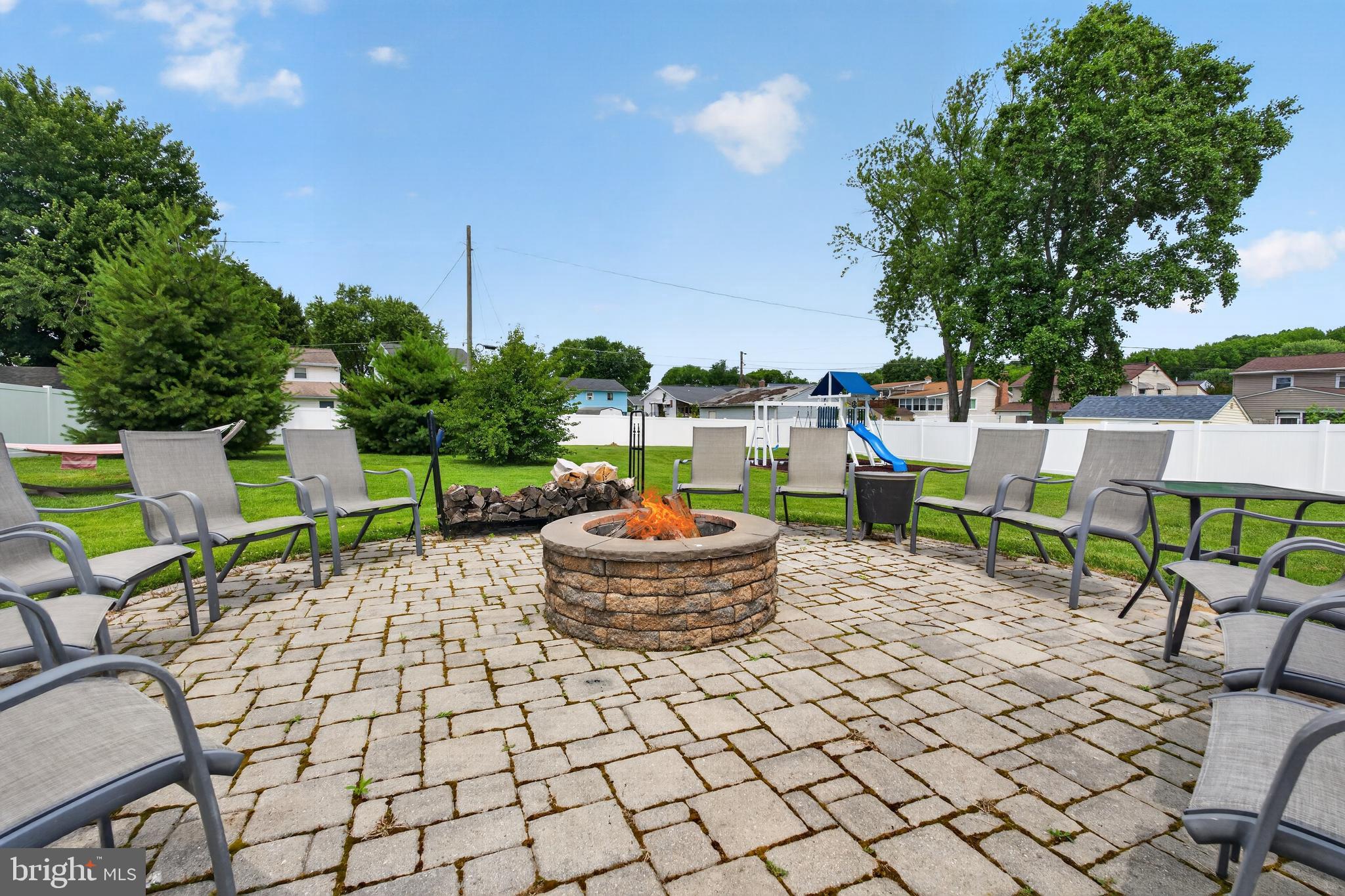 LODGE FOREST MANOR - Residential
