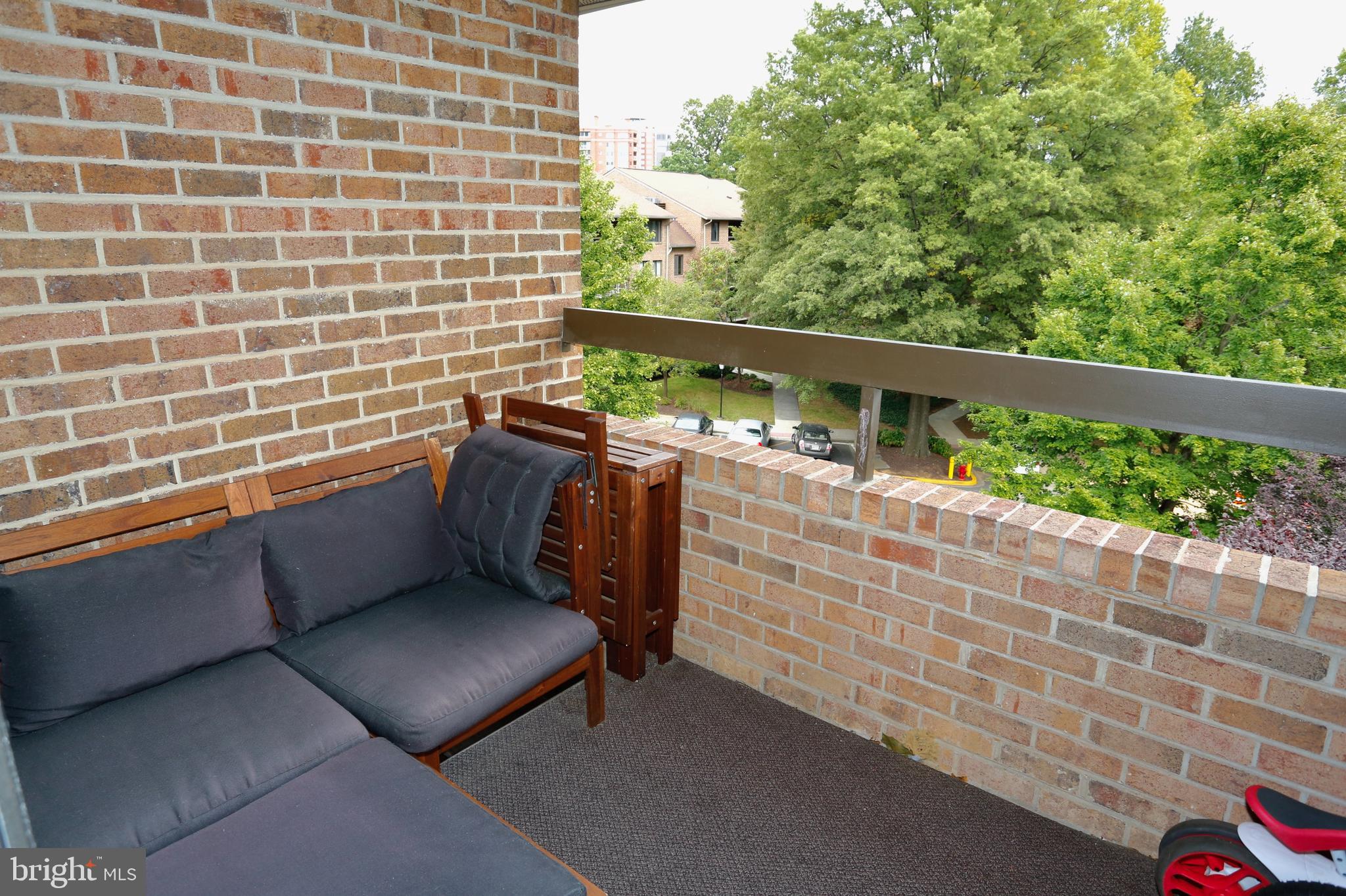 GEORGETOWN VILLAGE - Residential