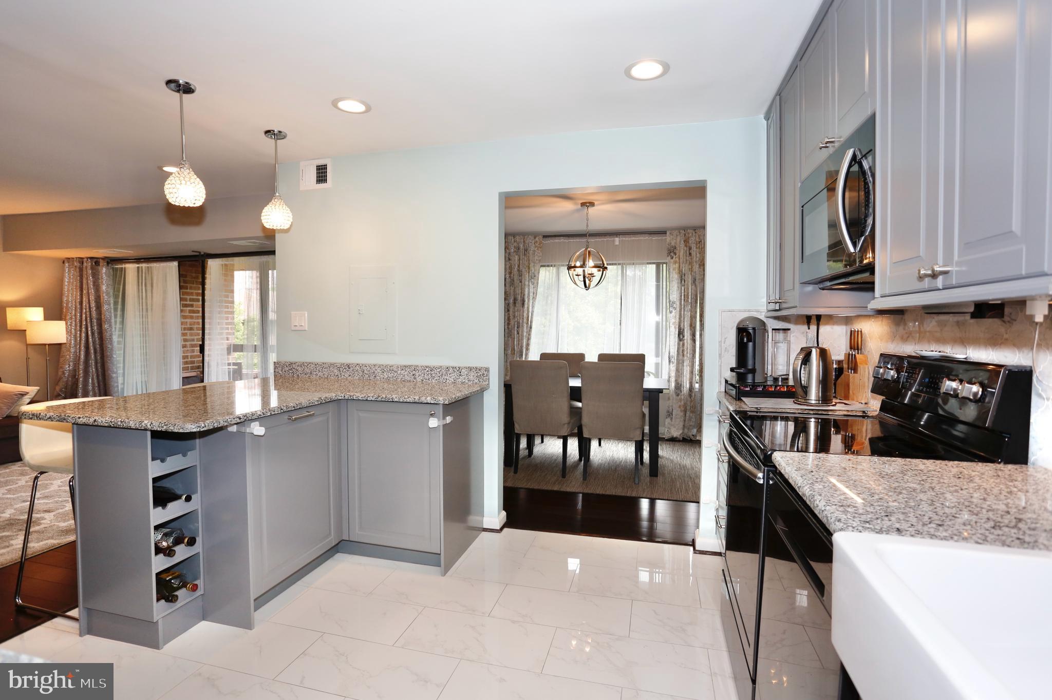 GEORGETOWN VILLAGE - Residential